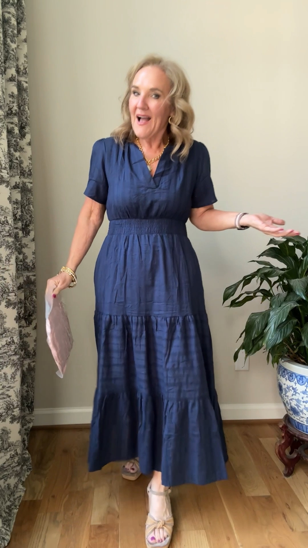 Amazon dress. I’m not going to say it’s as good as the original, but it’s a buy for the price. I like the textured cotton, fully lined and simple silhouette. Wearing a medium. Size up if inbetween 


Amazon dress navy dress #ltkunder50 Somerset 




#LTKWatchNow #LTKOver40 #LTKPetite