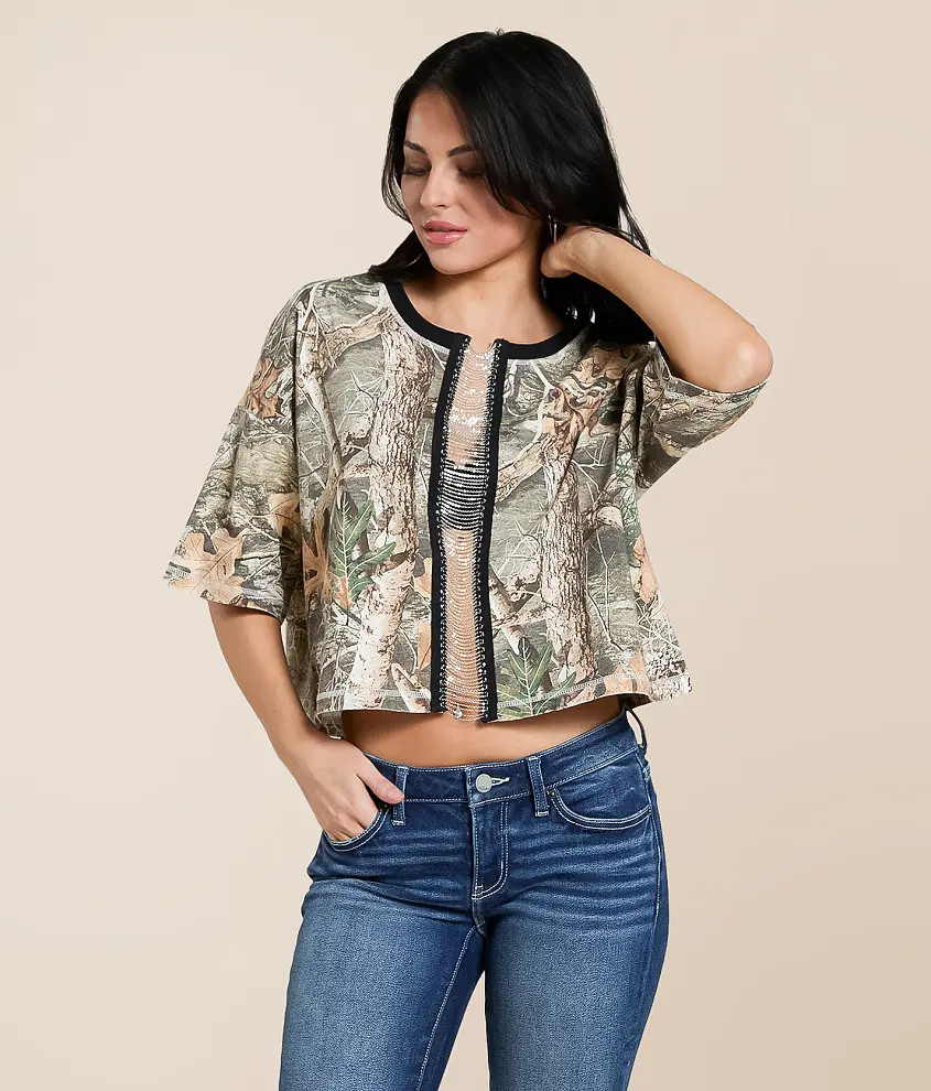 Chain Camo Cropped T-Shirt | Buckle