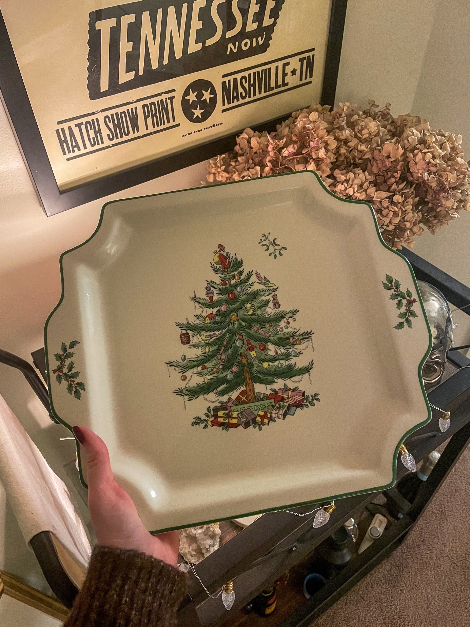 My favorite Christmas platter 😍 perfect for a cheese board or a batch of cookies! It also makes the perfect hostess gift, bring some food on it and leave it at the party! 
.
Christmas decor 
Holiday dishes 

#LTKFindsUnder50 #LTKHome #LTKSaleAlert