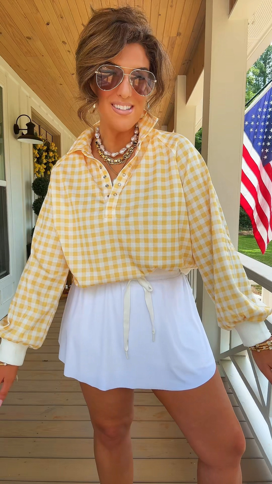 Give me all the gingham right now! As soon as I saw this gingham pullover I immediately knew it would be the perfect piece to transition into fall with. 🍂

#LTKootd #LTKMidsize #LTKmomlife