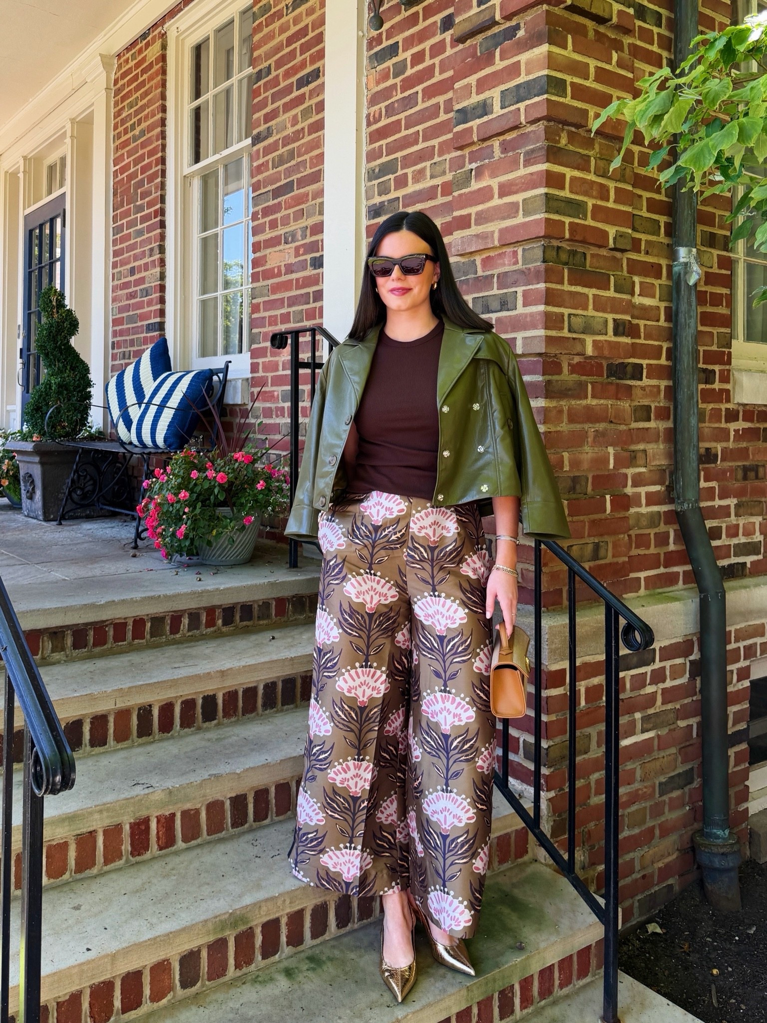 Fall is in the air and I’m loving these new pants from Frances Valentine 🤎