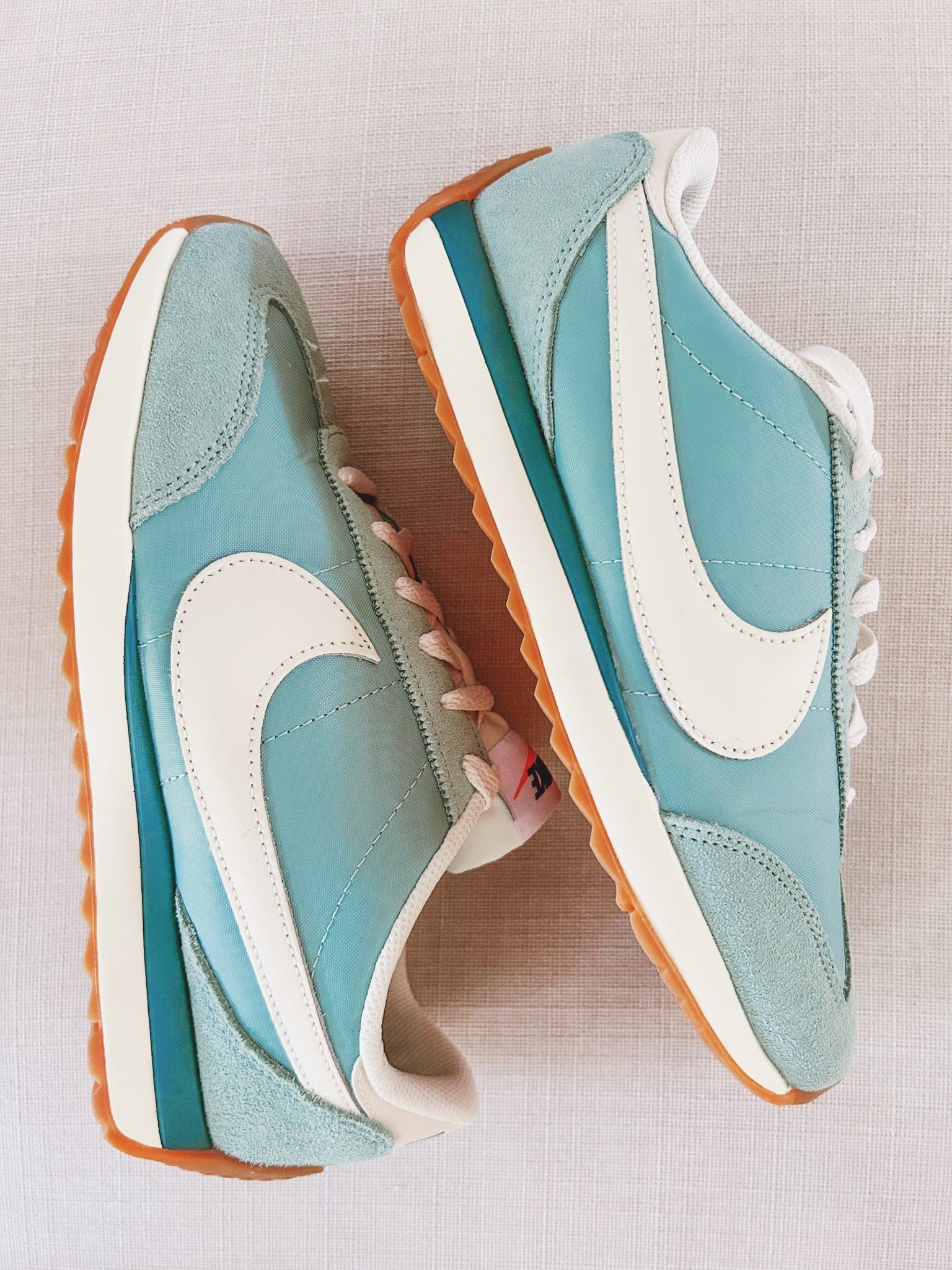 @Nike US