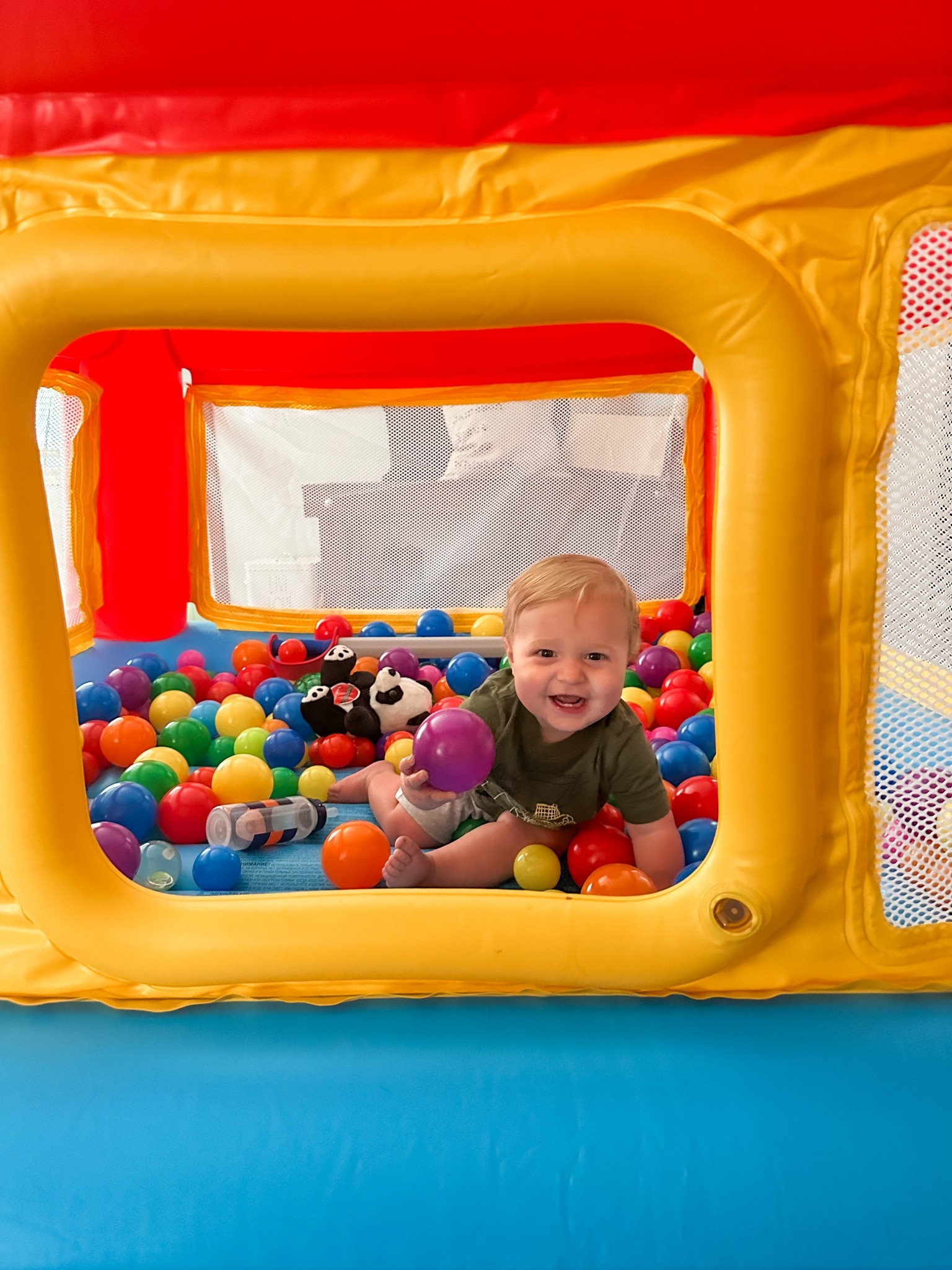 A great indoor or outdoor bounce house on MAJOR sale for Prime’s big spring haul! 58% off!!!!!!! Easy to inflate in about 5 mins! 

#LTKFindsUnder50 #LTKKids #LTKBaby