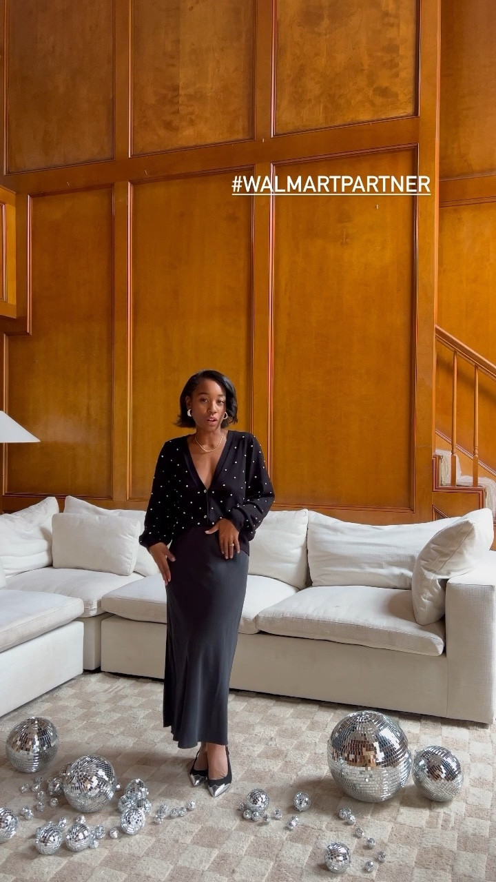 #walmartpartner Holiday season is here and @walmartfashion has all of the festive looks you need for the season! I love a fun cardigan moment that you can wear throughout the season. My slingback heels are under $35 and are not only stylish but comfortable! #walmartfashion 

#LTKGiftGuide #LTKshoecrush #LTKHoliday