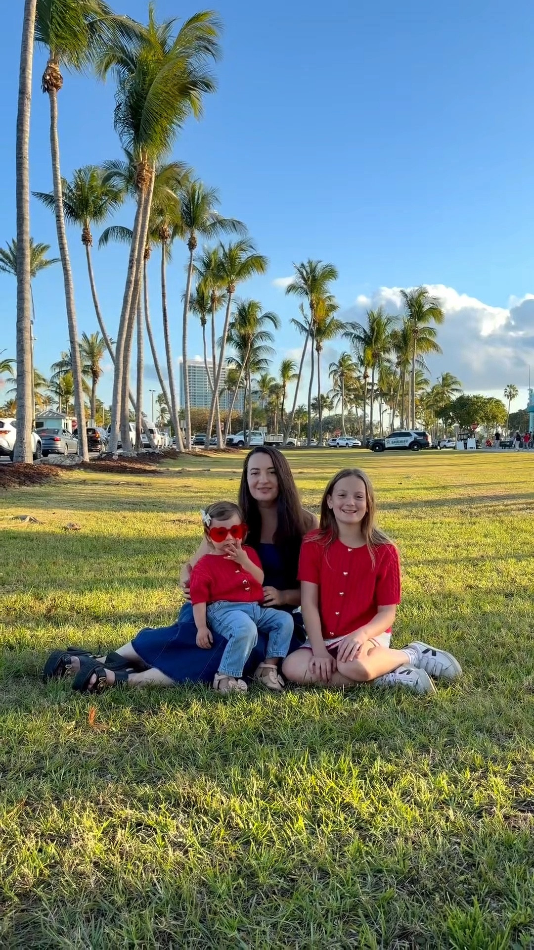 POV: My Valentine’s bouquet looks like this ❤️🌹

#ValentineLook #MomTok #FamilyTok #GirlMomLife #ValentineMood #LoveMyGirls

#LTKValentine #LTKdayinmylife #LTKstorytime
