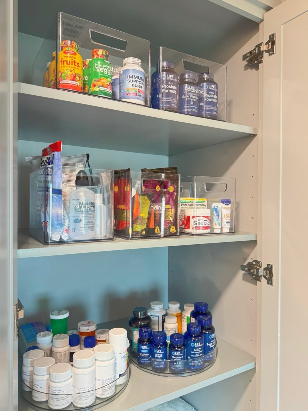 No more mystery bottles in the back of the cabinet.
With categorized bins and turntables, this supplement setup makes it easy to see what you have, what you need, and what’s expired. It's not just tidy—it's functional.