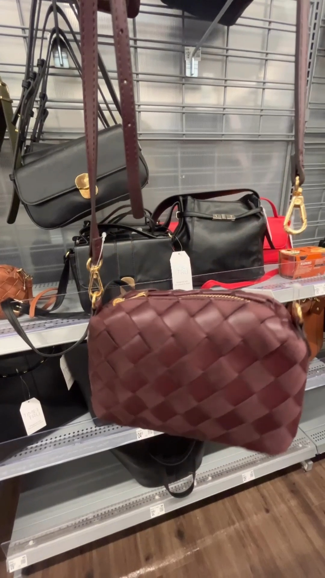 Cannot believe these are at Walmart😍👜👛👝
Guuurrrl, grab these because they will for sure sell out!🛍️🏃🏻‍♀️

#WalmartPartner #ThanksWalmart #thevaleriecummins #shopwalmart #walmartcreator #latinacontentcreator #ltklatina 

#LTKSeasonal #LTKFindsUnder50