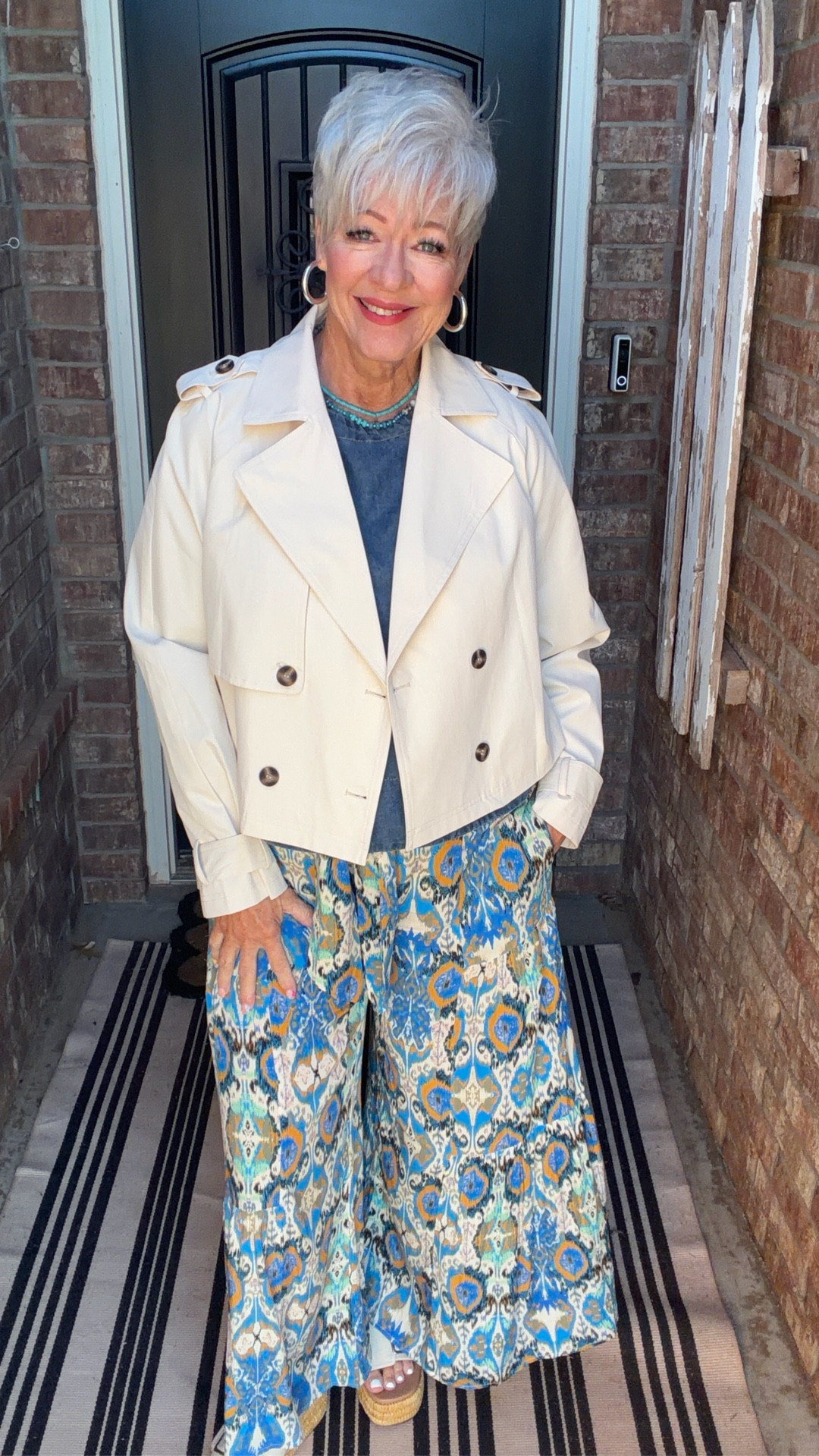 ✨ Loving these pants from Three Bird Nest
Use my code SHARIOLOGY20 for a discount

This sleeveless denim?
I wear it all summer long ☀️

Layered with this lightweight spring jacket
for the perfect pop of style 🌸

Easy. Comfortable. So me. 💕


#LTKootd #LTKOver40 #LTKMidsize