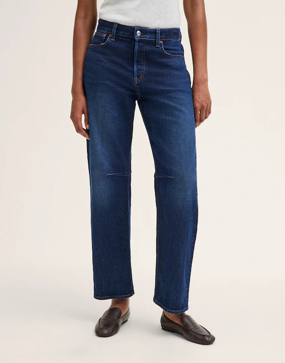 The Curvy Darted Barrel-Leg Jean in Comfort Stretch | Madewell