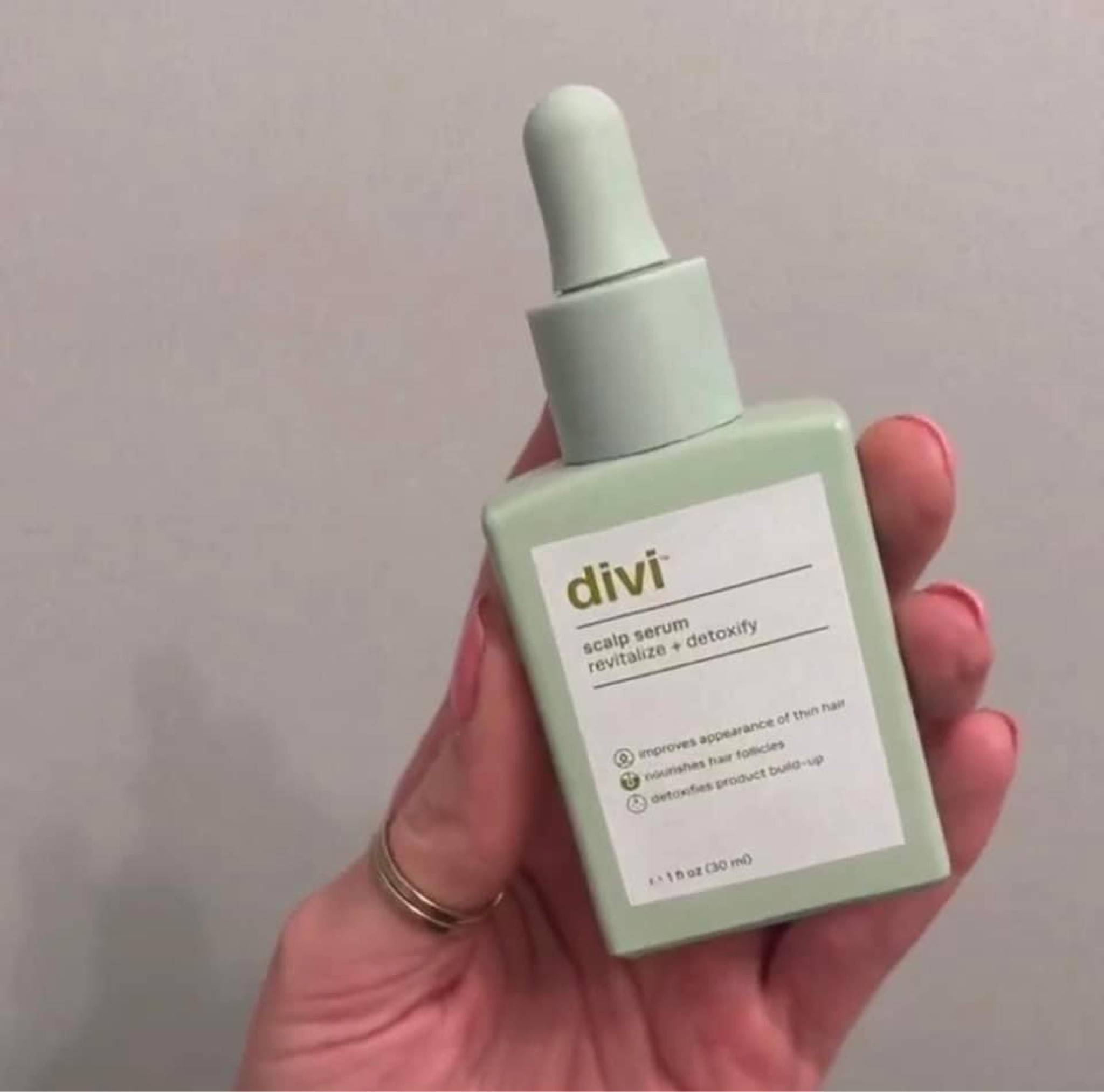 The BEST hair serum for any scalp/hair issues- has helped so much with regrowth after c o v i d hair thinning 

shop here for a discount 👇🏼 

http://rwrd.io/q2vk0ln?s