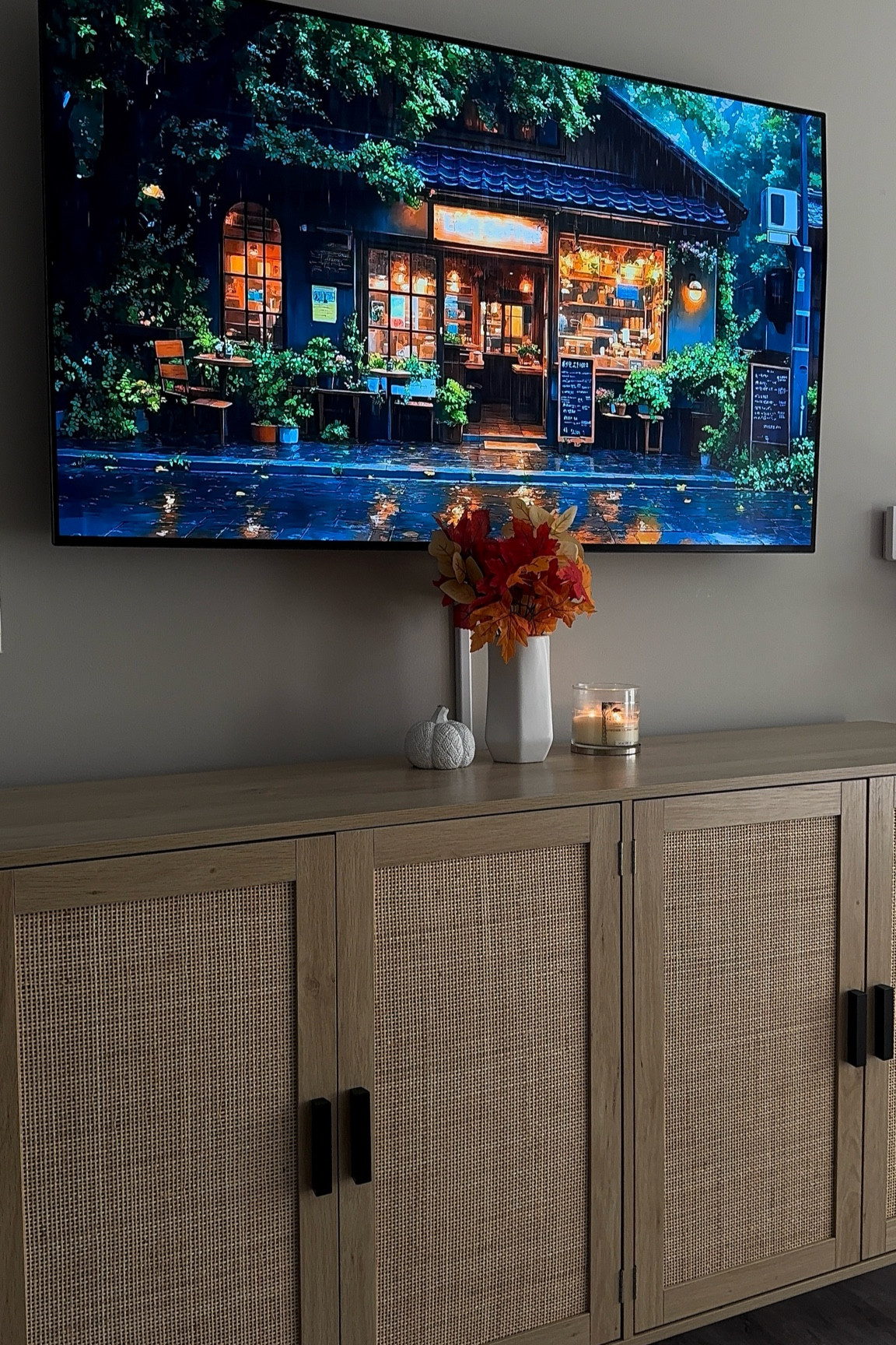 minimalist fall home decor 

#LTKHome #LTKSeasonal #LTKHalloween