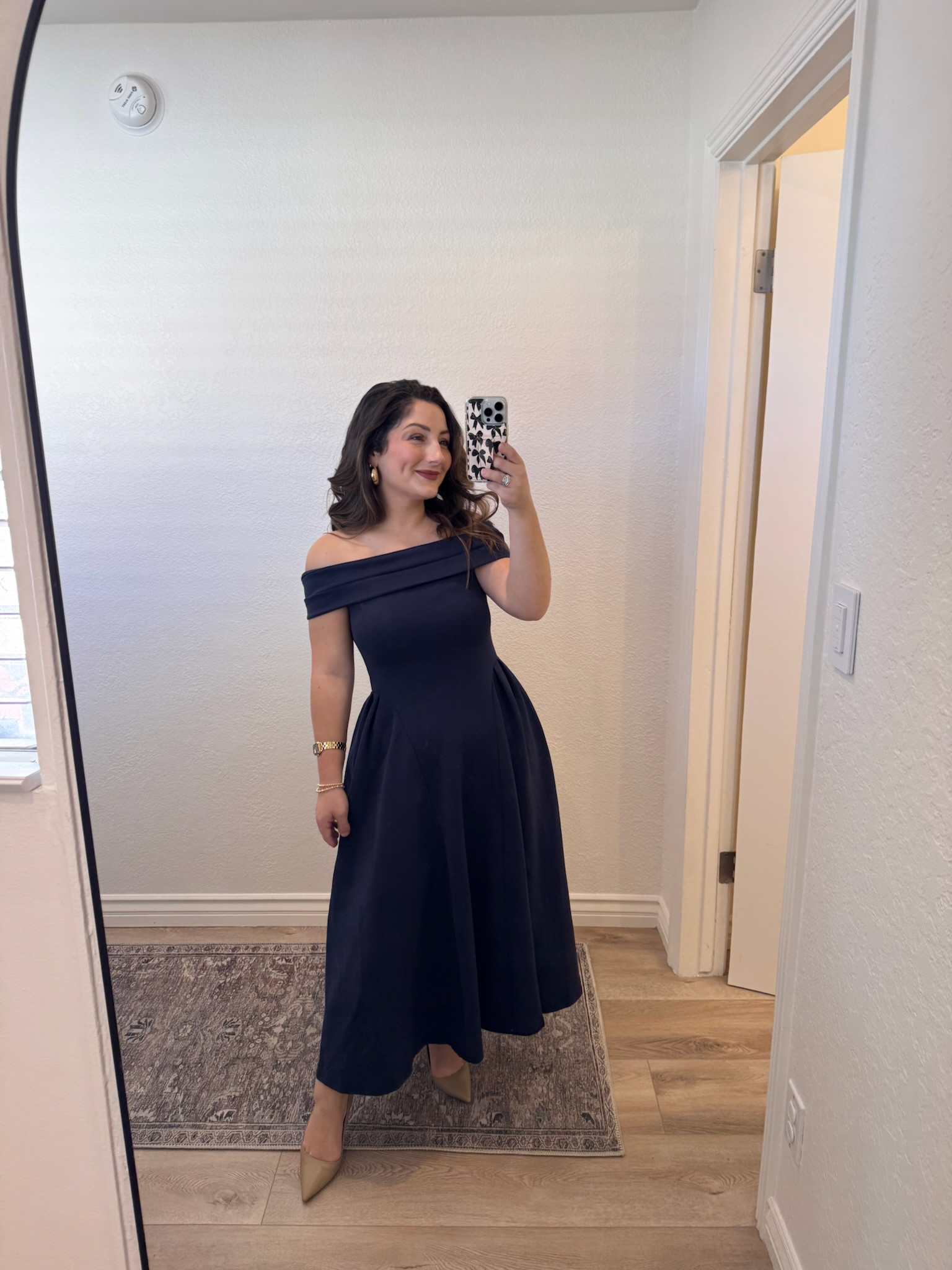 Wedding guest or event dress, petite friendly! Size small (5'0" 140lbs)


#LTKPetite #LTKWedding #LTKFindsUnder50