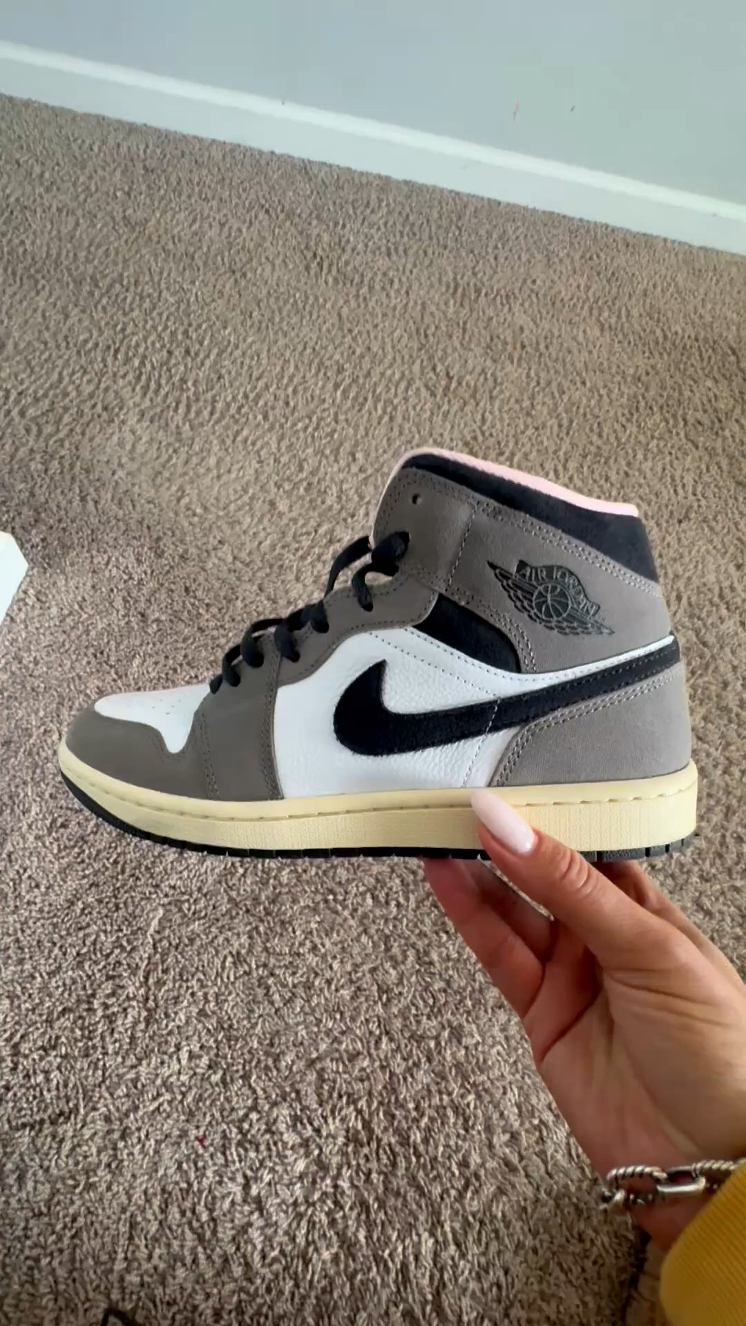 Jordan Air Jordan 1 Mid SE