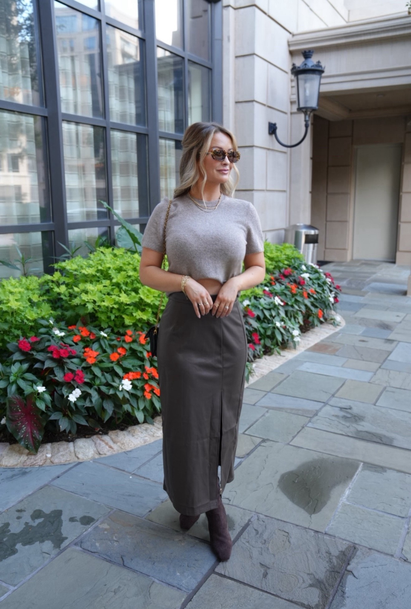 Dinner fall transition OOTD 🤎✨ I’ve linked similar options for everything I’m wearing too! 🔗 #WomensOOTD #FallOOTD #DinnerOutfit #LTKstyle #LTKFall #FallWardrobe #EveningOutfit #ChicFallStyle #ShopLTK #OOTDInspo

#LTKFindsUnder50 #LTKSeasonal #LTKStyleTip