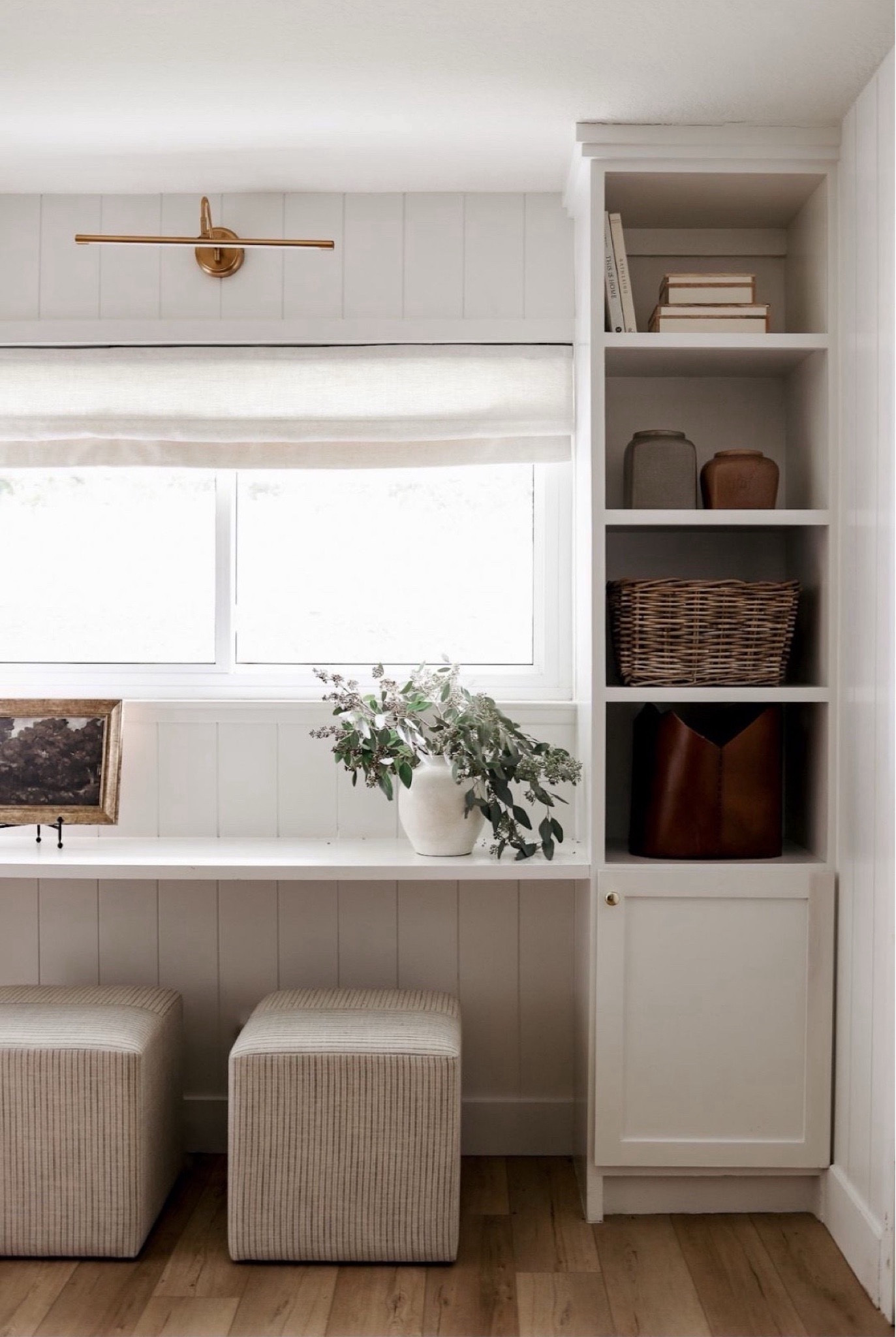 Shop our home office - including these gorgeous linen Roman shades from Amazon! 

Amazon Shade Order Details:
Color - Linen Natural
Mount - Inside Top Mount
Lift - Cordless
Valance - No Valance 
Liner - Beige Liner

#homedecor #spring #window #sconce #vase 

#LTKhome #LTKfindsunder100 #LTKsalealert