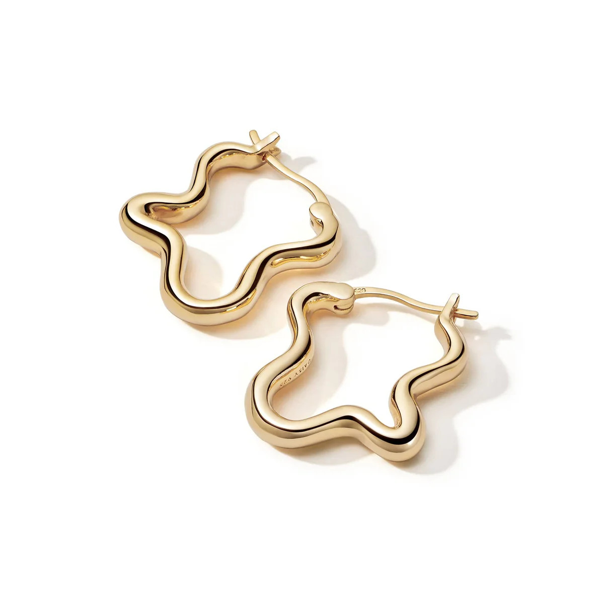 Estée Lalonde Wavy Hoop Earrings 18ct Gold Plate | Daisy London Jewellery