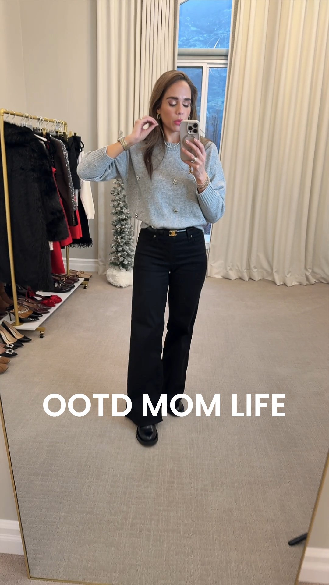 What I wore today as a work from home Mom to 3 boys! Ran errands and did school drop off’s and pick up’s! Happy Friday beautifuls! 

#LTKWorkwear #LTKmomlife #LTKootd