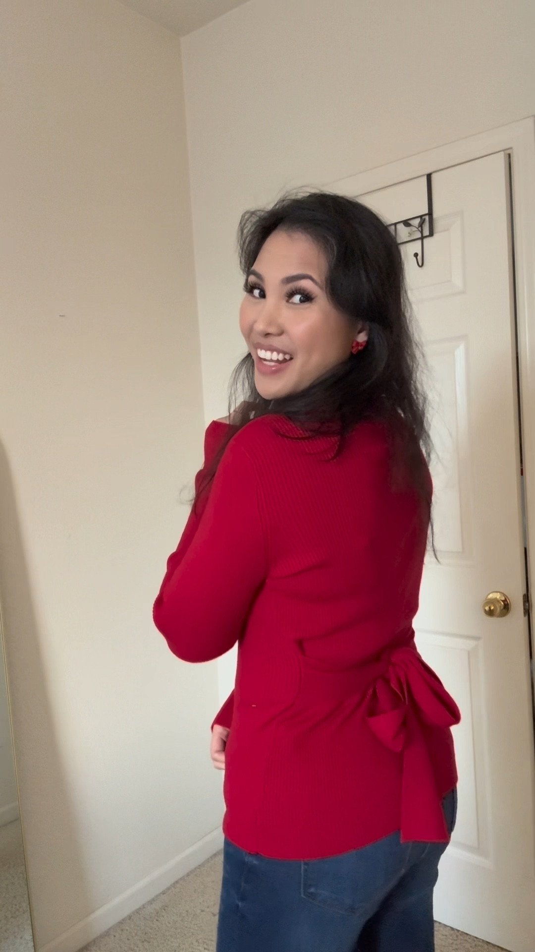 Red ribbed turtleneck tie back sweater, bow sweater, red sweater, valentines sweater 

#LTKStyleTip #LTKSaleAlert #LTKFindsUnder50