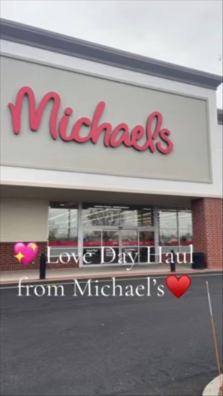 Come join us as we take on Michael’s and grab some adorable Valentines Decor 💕

#LTKhome #LTKVideo #LTKSeasonal
