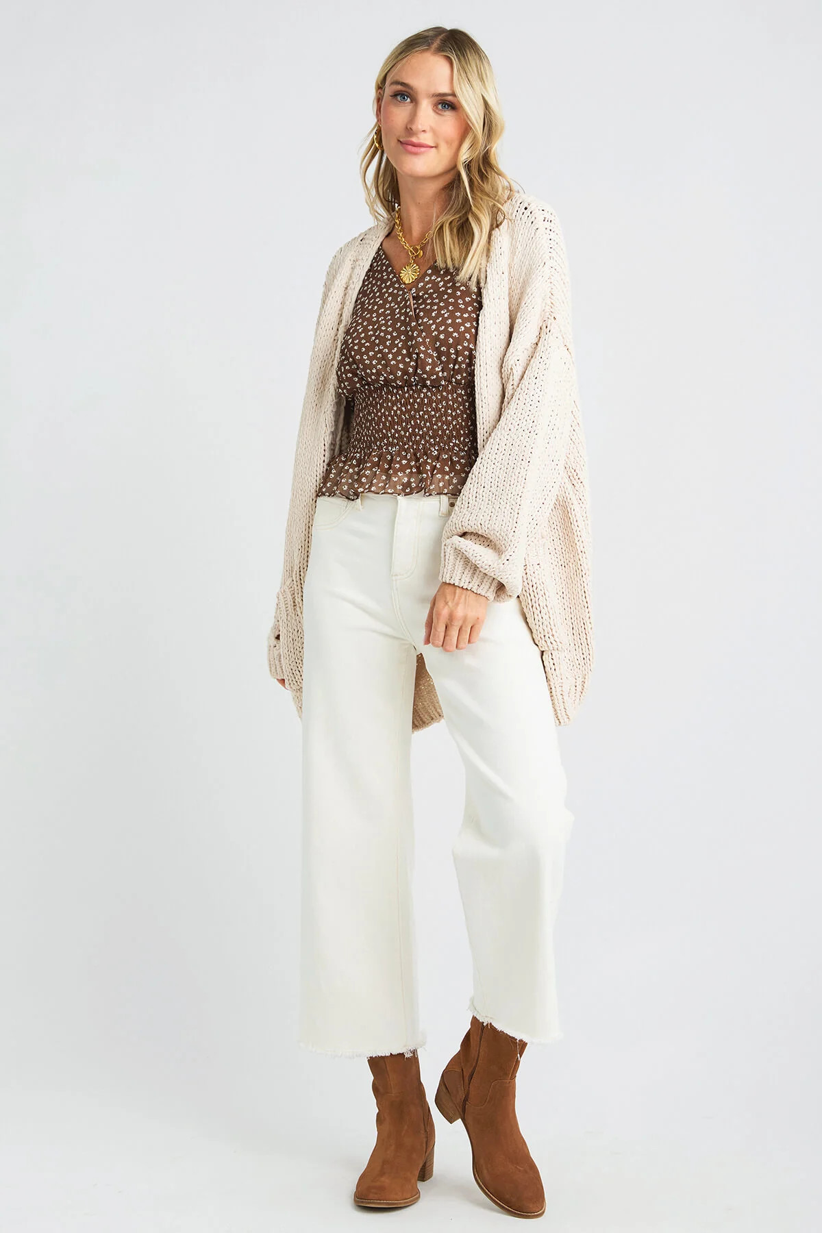Risen Cream Wide Leg Cropped Jeans | Social Threads