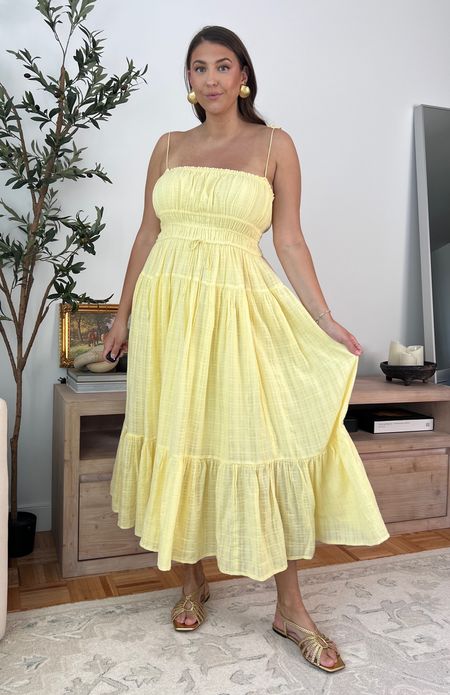 Lemon dress from j. Crew 🍋 obsessed with this color and it’s 100% cotton fits tts 


Summer dress | j. Crew | butter yellow | yellow dress | size 10 fashion | size 10 | Tall girl outfit | tall girl fashion | midsize fashion size 12 | midsize | tall fashion | tall women | 

#LTKMidsize #LTKStyleTip #LTKSeasonal