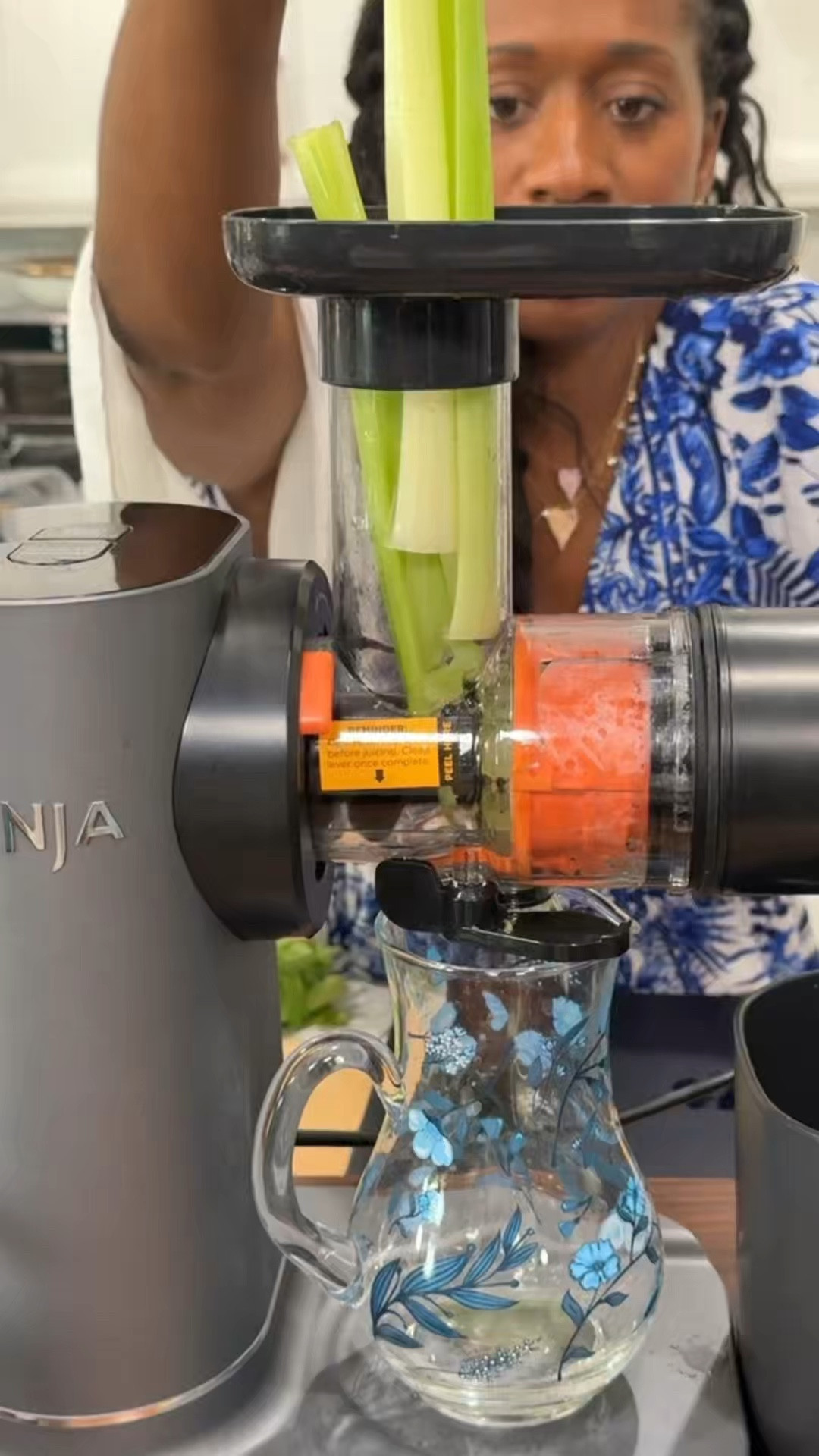 If you’ve been wanting to make fresh juice at home without dealing with loud, bulky machines… this one is SO worth it 🤍

Quiet, compact, easy to clean, and powerful enough for fruits, veggies, and leafy greens 👏 

 🔥Perfect for healthy routines and busy mornings! 

👉 Saved in my LTK under “Kitchen Deals"

#LTKMothersDay #LTKmorningroutine #LTKfoodie