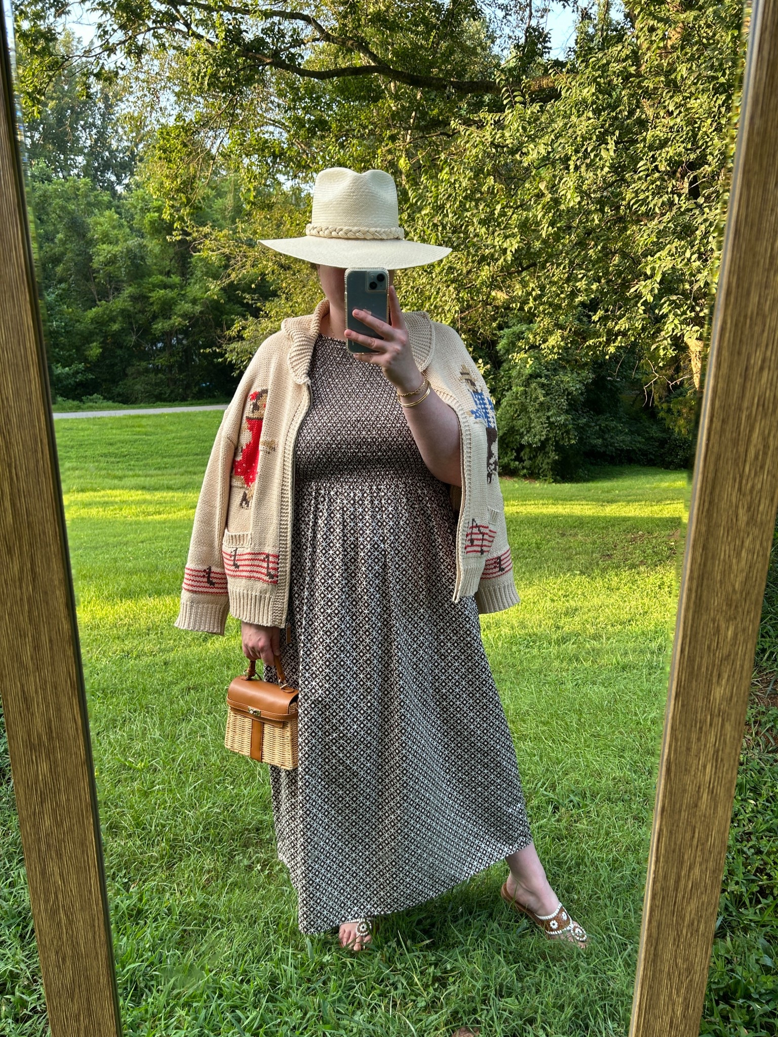 summer outfits, cute summer outfits, coastal outfits, beachy summer style, vacation outfits, resort wear, holiday weekend outfits, 4th of july outfits, memorial day outfits, labor day outfits, patriotic outfits, red white and blue outfits, summer party outfits, summer bbq outfits, summer travel looks, summer getaway outfits, summer fashion 2025, lightweight clothing, hot weather outfits, breezy summer looks, coastal cowgirl outfits, nautical style, linen outfits, sundresses, swimsuit coverups, flowy skirts, crop tops, matching sets, casual summer style, summer dresses, beach vacation outfits, poolside outfits, tropical vacation looks, summer weekend outfits, effortless summer style, relaxed summer fashion, coastal chic, seaside outfits, summer capsule wardrobe