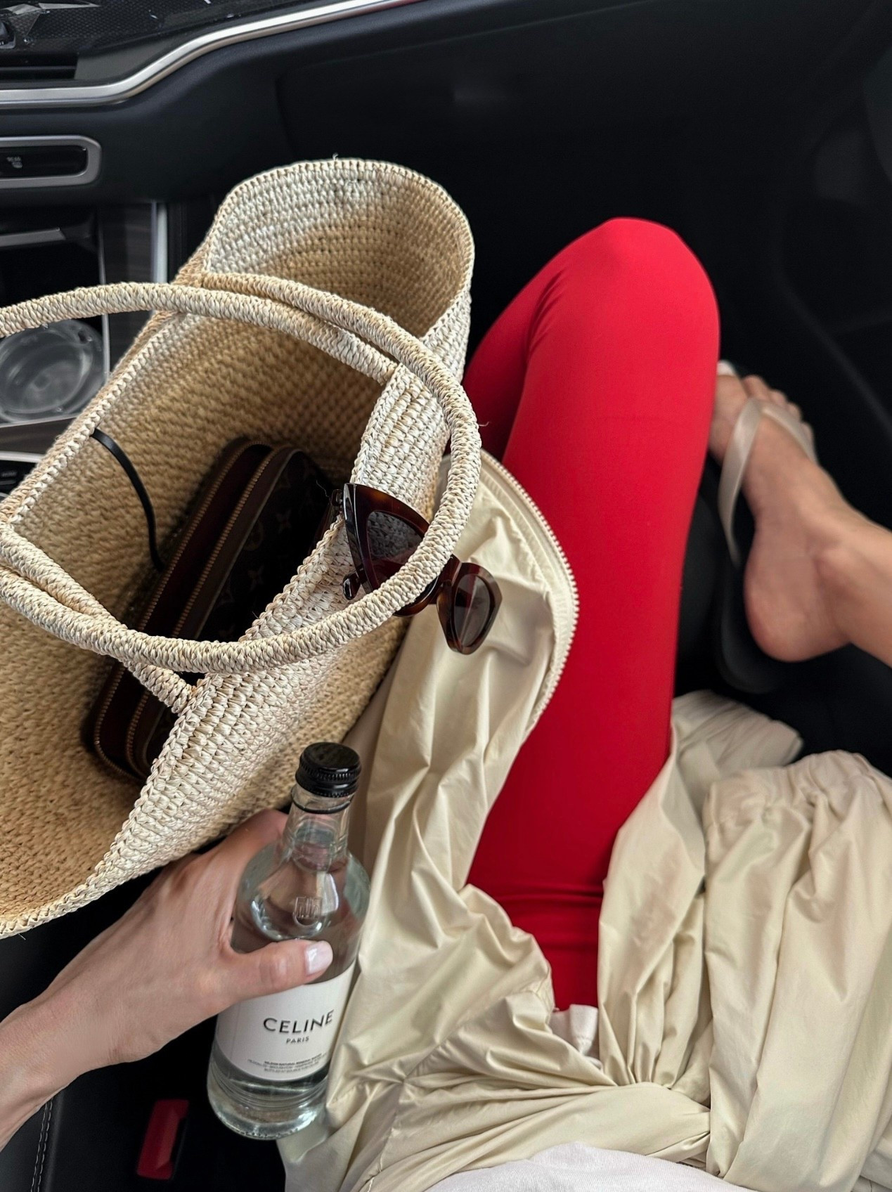 Coffee run looks

#LTKStyleTip #LTKTravel #LTKShoeCrush