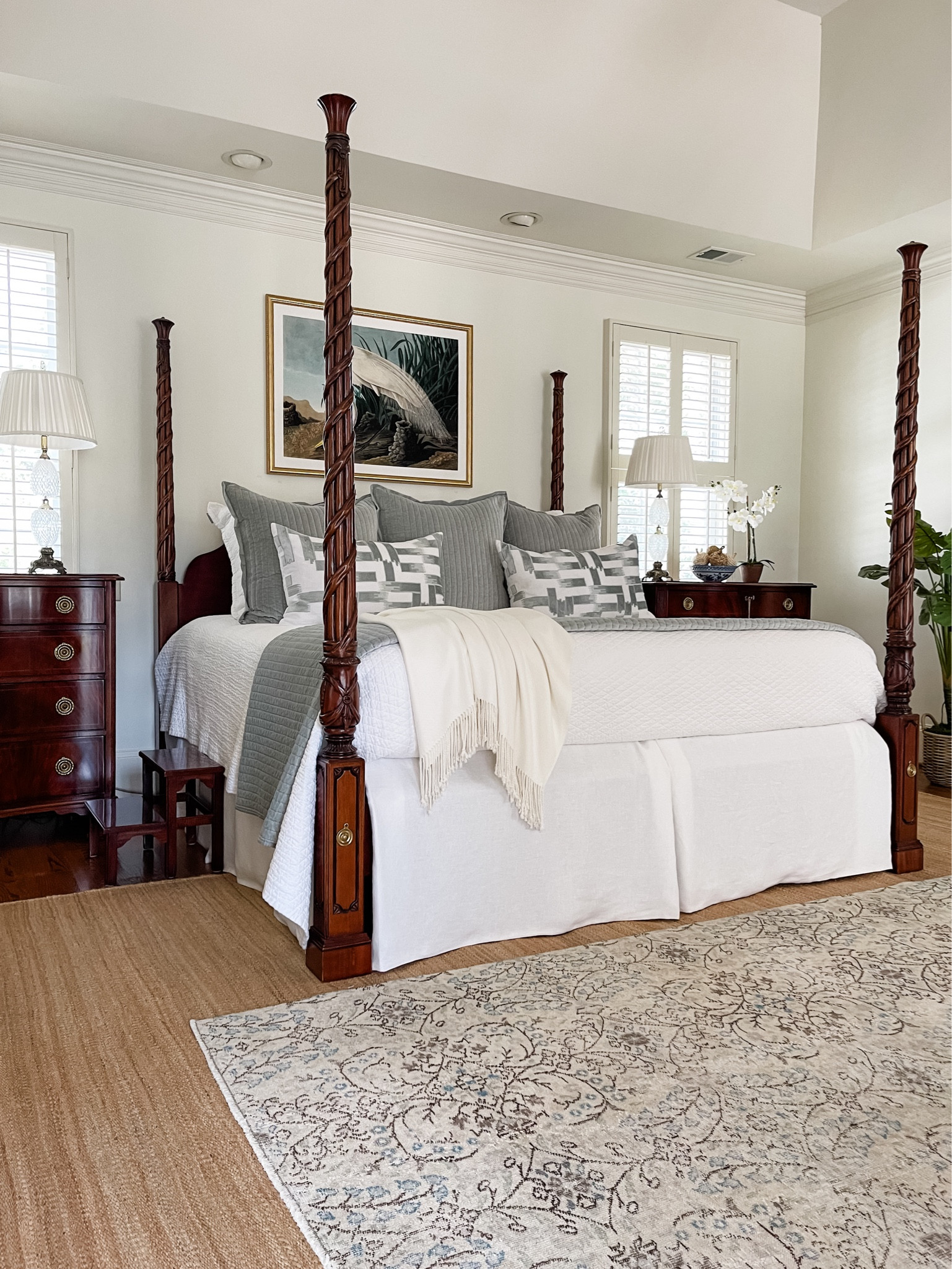 Master Bedroom Decor 🤍

#LTKfindsunder100 #LTKstyletip #LTKhome