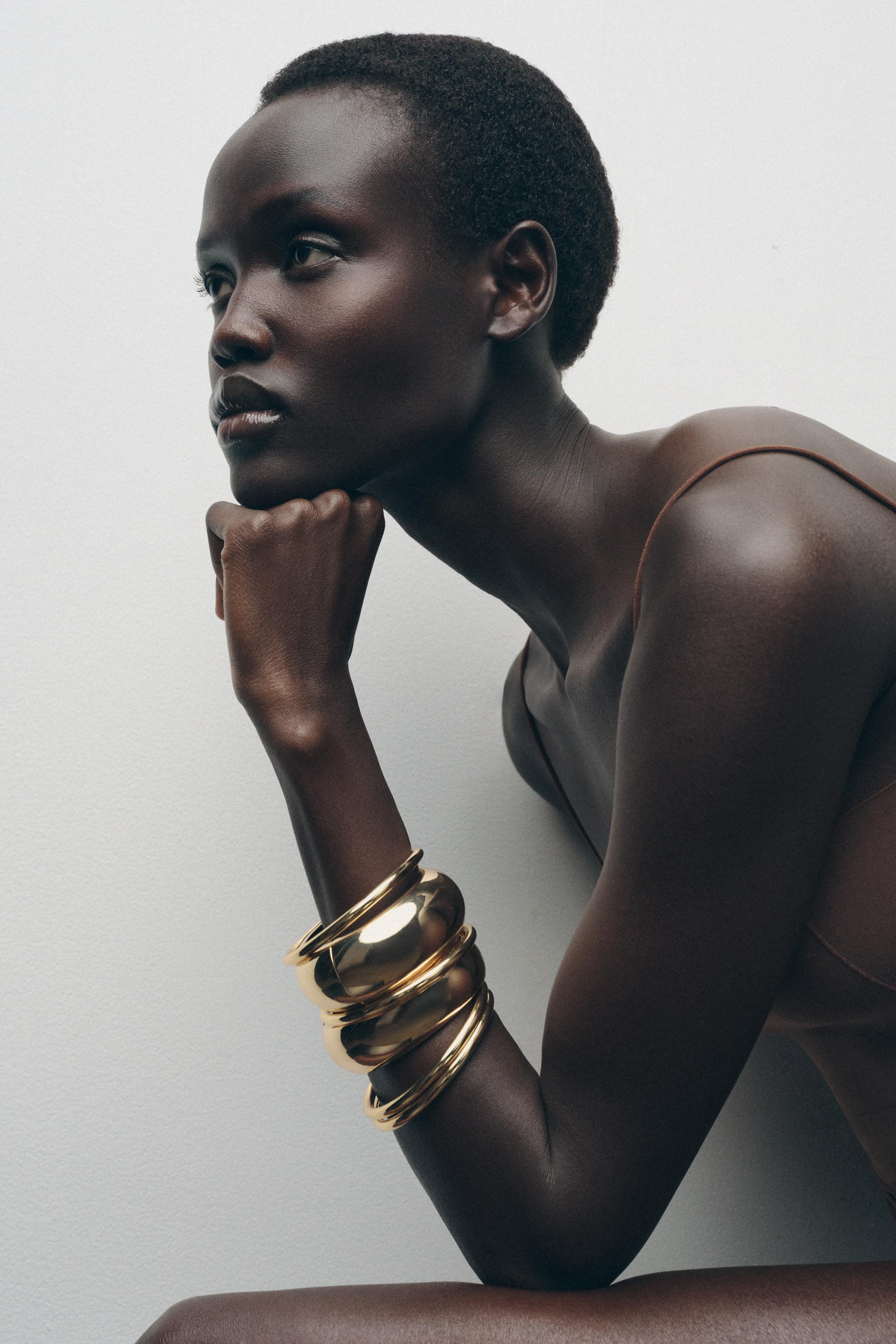 TWO-PACK OF EMBOSSED METAL BRACELETS | Zara US