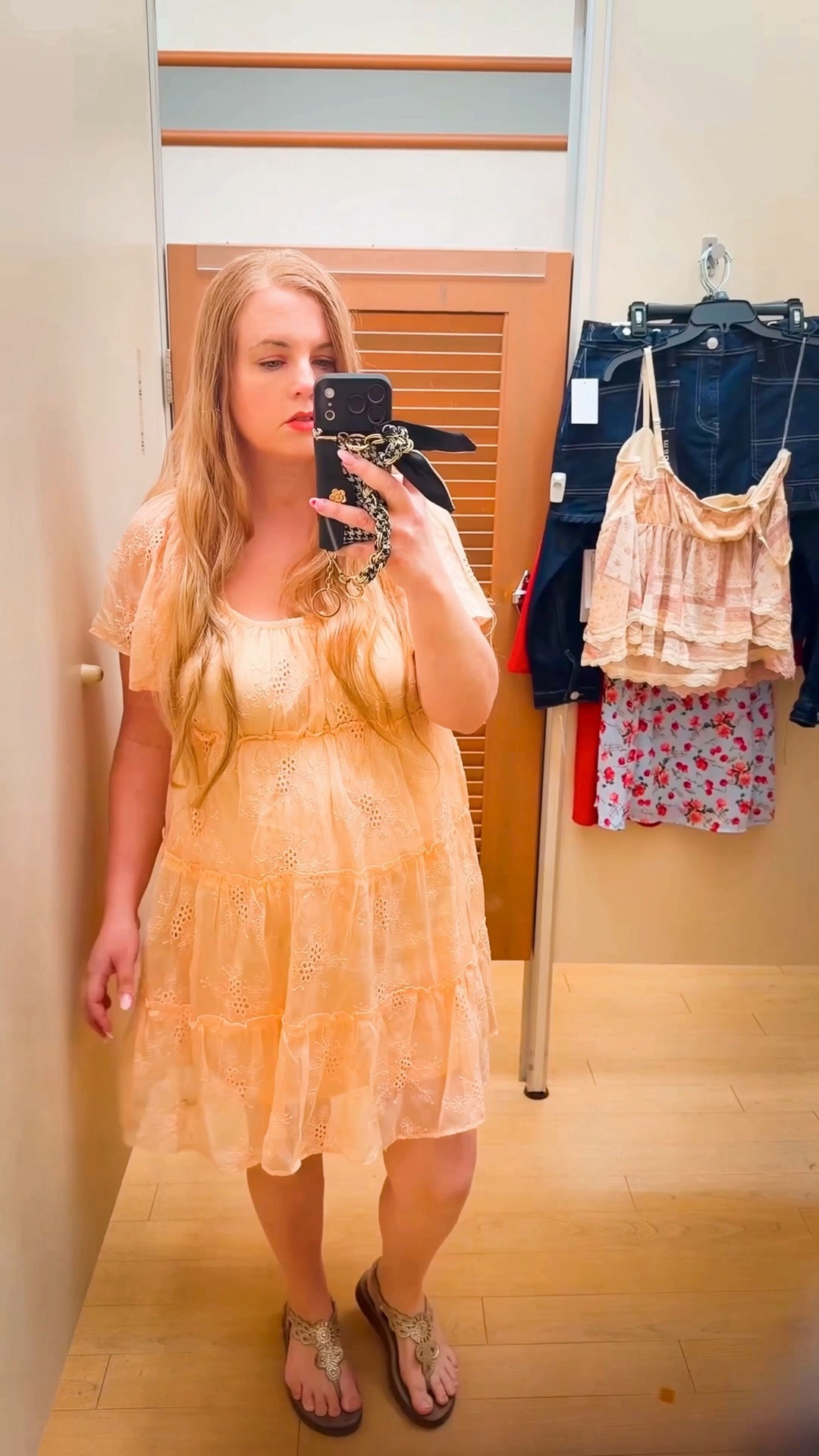 LoveShackFancy vibes for less 🤍
Peach embroidered floral dress with romantic, soft-luxury energy ✨ Lightweight, flowy, and on sale for just $29.74 😍 True to size and so flattering — don’t wait, this one won’t last 🌸 @Kohl's #datedress #springandsummerdress

#LTKValentine