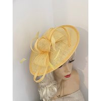 Fascinator Hat Pale Yellow Saucer Headpiece With Feathers On Hairband, Wedding Hat, For The Races, Mother Of Bride | Etsy (US)