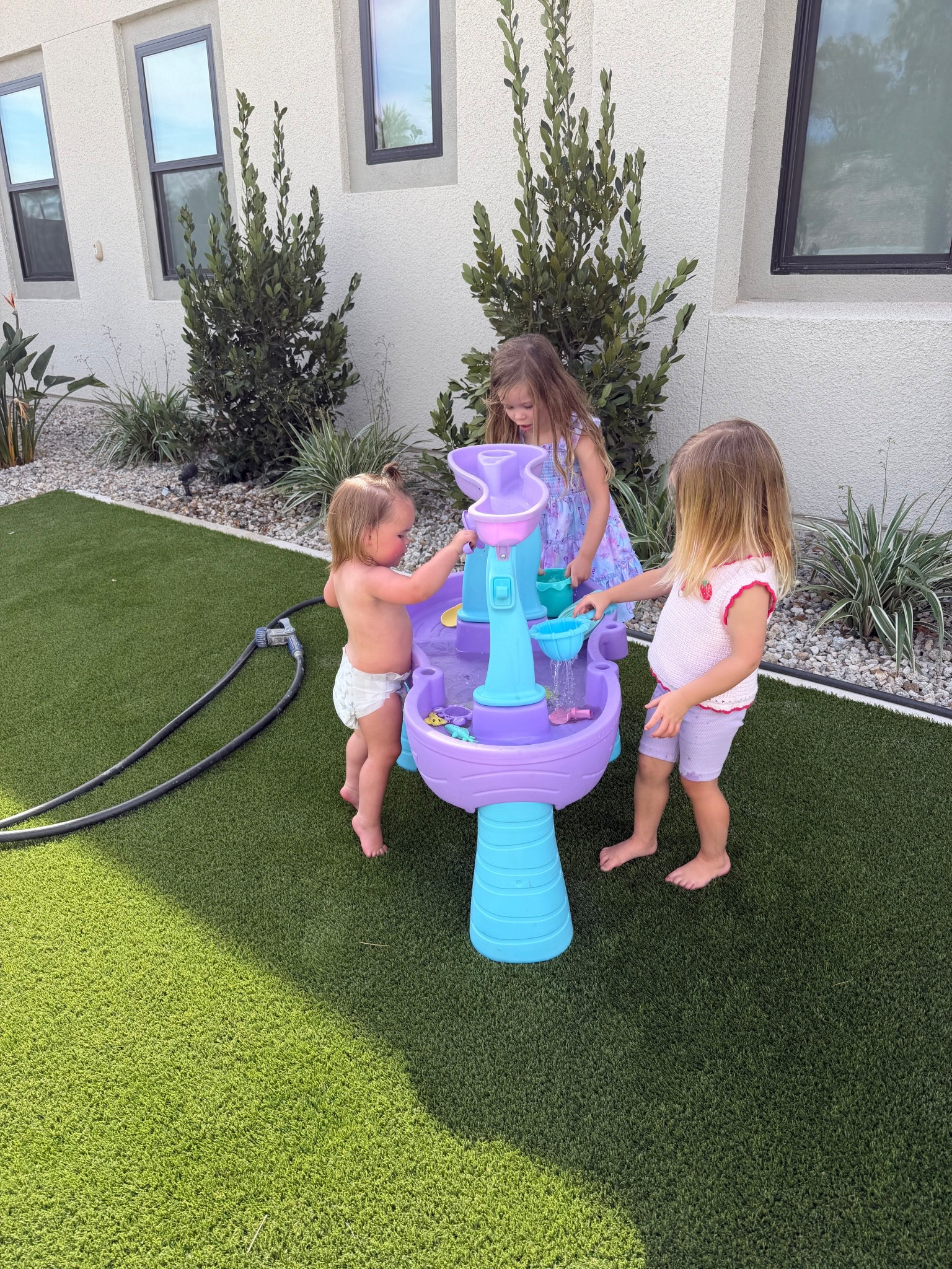 Water table 💦 🧜🏼‍♀️💜🐚 
Toddler outdoor activities 



#LTKKids #LTKmomlife