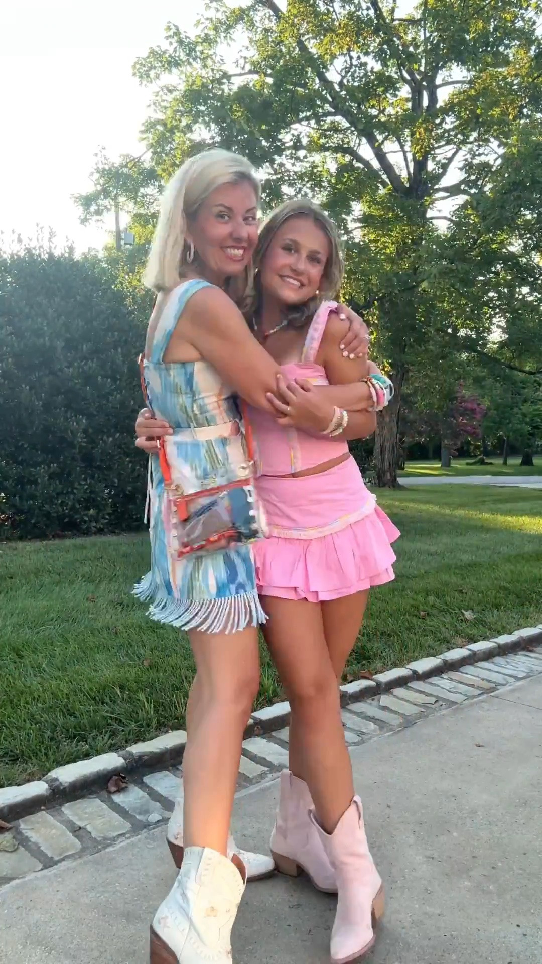 Thomas Rhett with my girl!! Such a fun night! 

K is in s top, xs skirt
I’m in small

*code Catherine20 at Allie + Bess

#LTKdayinmylife #LTKmomlife #LTKKids
