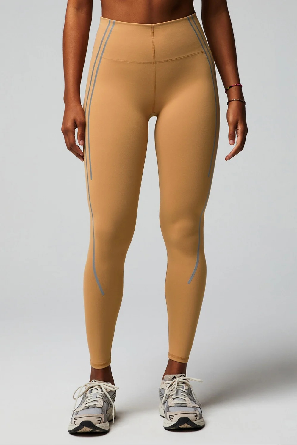 Define Powerhold® Rain & Reflect HW Legging | Fabletics - North America