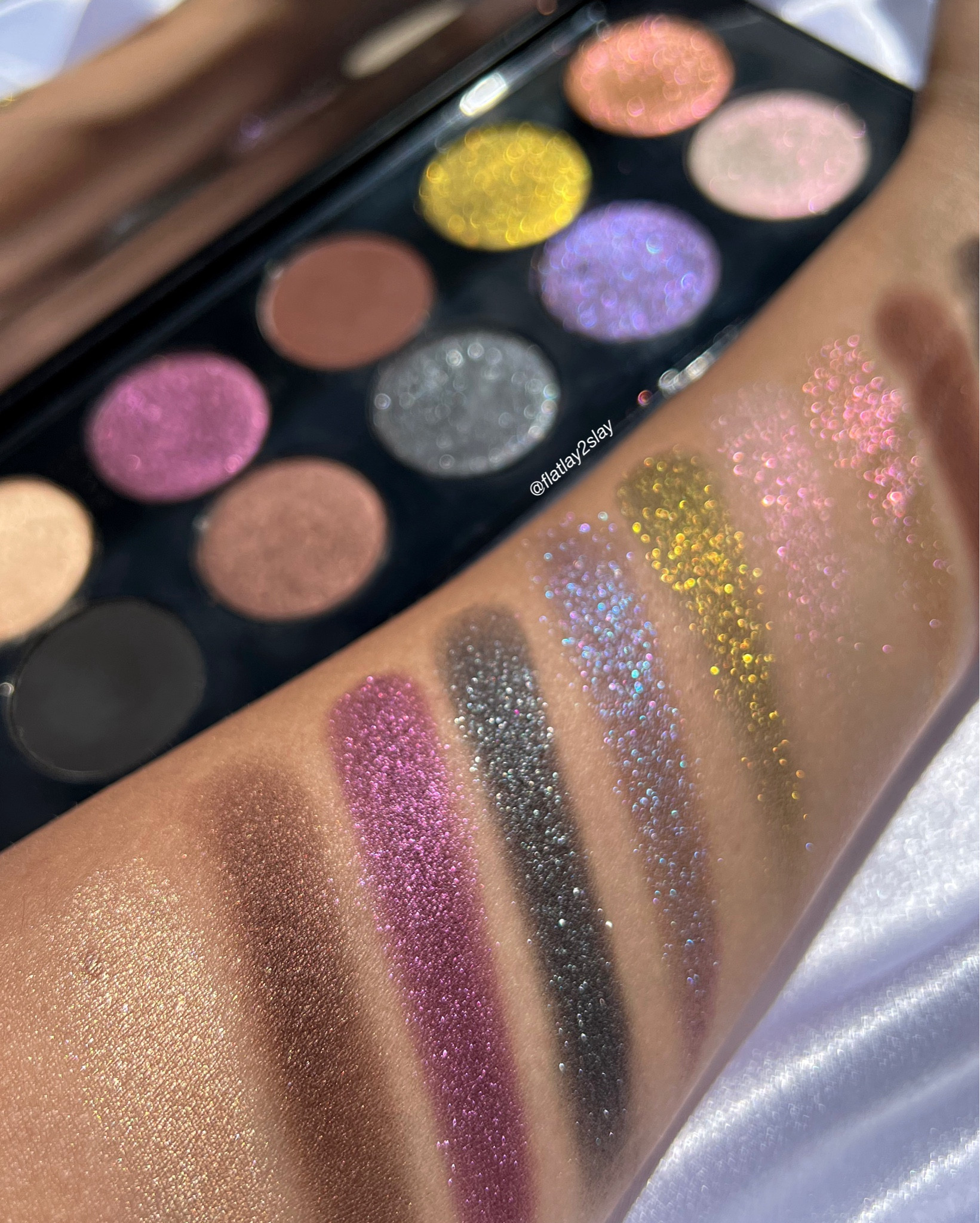 The most magical eyeshadow palette I own 🌟❄️✨🥰 @patmcgrathreal Mothership III: Subversive 🦄

Love that it comes with neutral and bright shades 👌🏻 And formula of these eyeshadows is a chef kiss! And don’t even make me start about this sparkles! 🌟🚀🎆 Do you own any Pat McGrath Labs eyeshadow palette?

❄️🌟❄️🌟❄️🌟❄️🌟❄️🌟❄️🌟❄️

#holidaymakeup #holidayglam #patmcgrath #patmcgrathlabs #eyeshadowpallete #eyeshadowpalettes #eyeshadows #eyeshadowswatches #swatches #makeupswatches #shimmers #thatgirl #luxurymakeup #sephorahaul #sparkles #magicalseason #girlythings @patstingz @sephoracanada #makeup #beauty #палеткатеней #тенидлявек 

#LTKHoliday #LTKGiftGuide #LTKBeauty