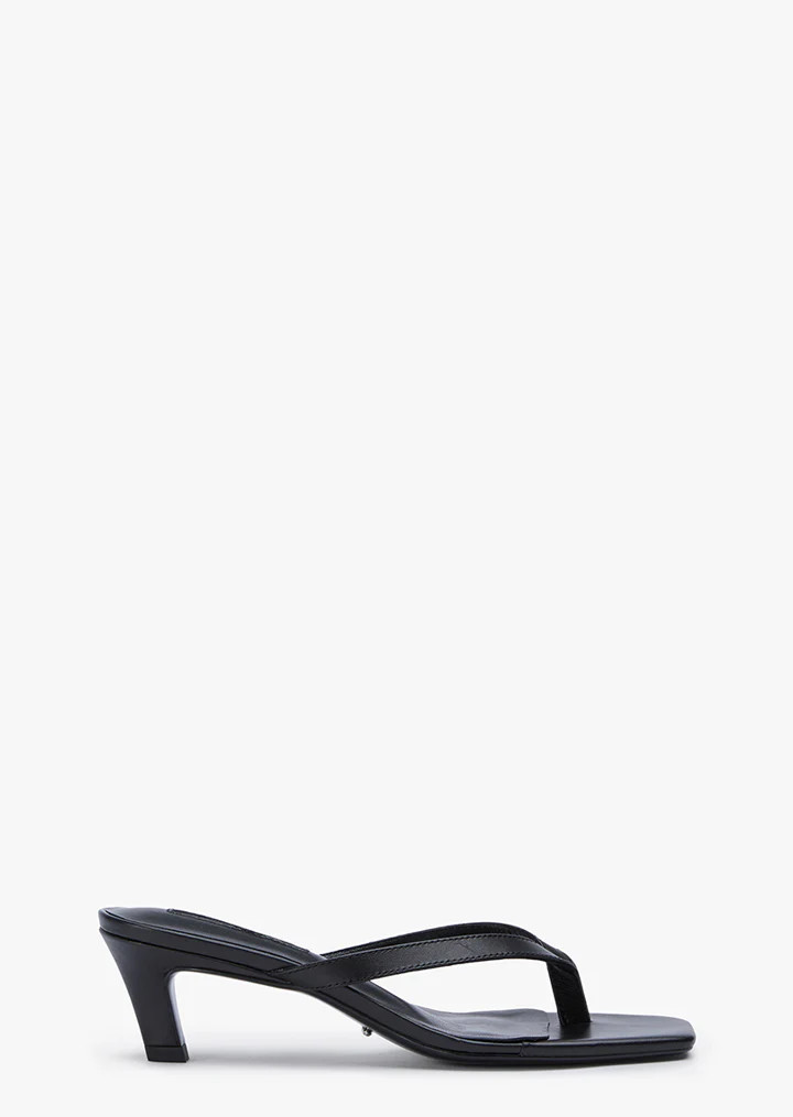 Topaz Black Como | Tony Bianco US