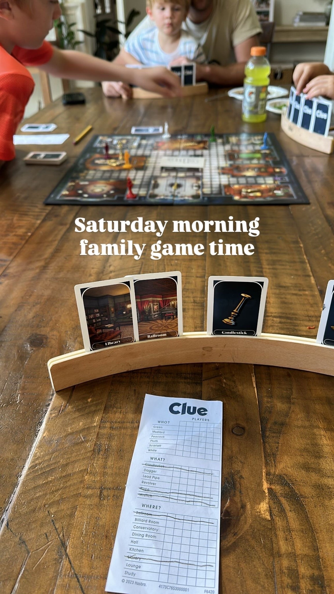 🎲 A game night essential! These curved wooden card holders are perfect for little hands (and moms juggling snacks + clues). Keeps cards secure and visible—no more messy piles!
✨ Linked our exact set for family game nights like Clue, Uno, and Go Fish.

#LTKFindsUnder50 #LTKFamily #LTKParties