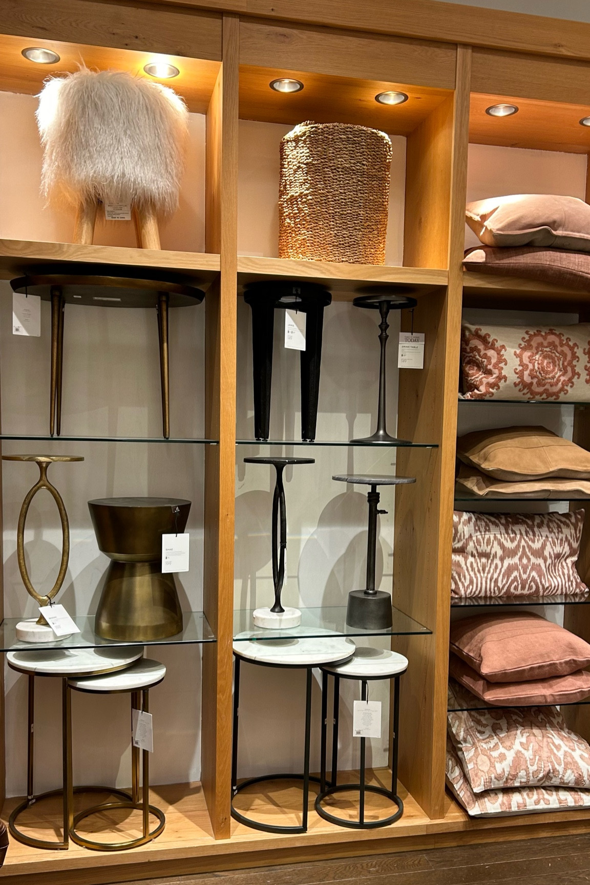 Home Decor | Side Tables & Pillows 

#home #coffeetable #sidetable #homedecor #bedroom #livingroom #pillow #pinkpillow #sale #homeaccessories #potterybarn #stools #springdecor

#LTKSeasonal #LTKSpringSale #LTKhome
