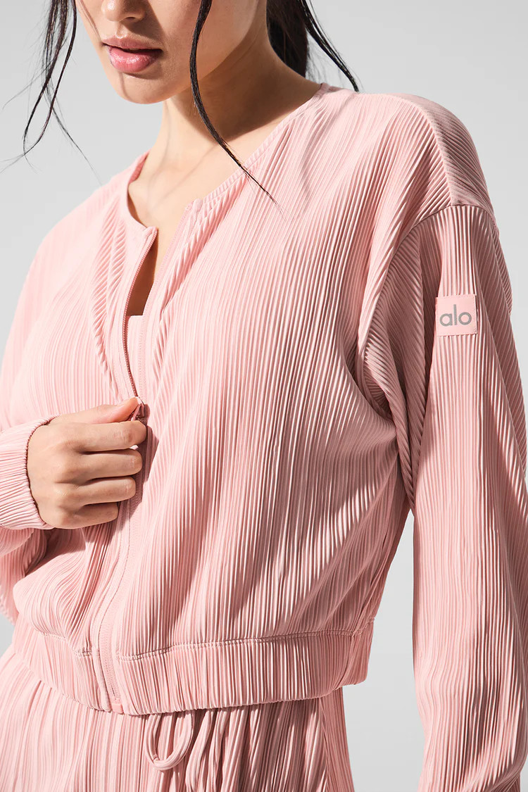 Cropped Micro Plisse Jacket | Alo Yoga (US)
