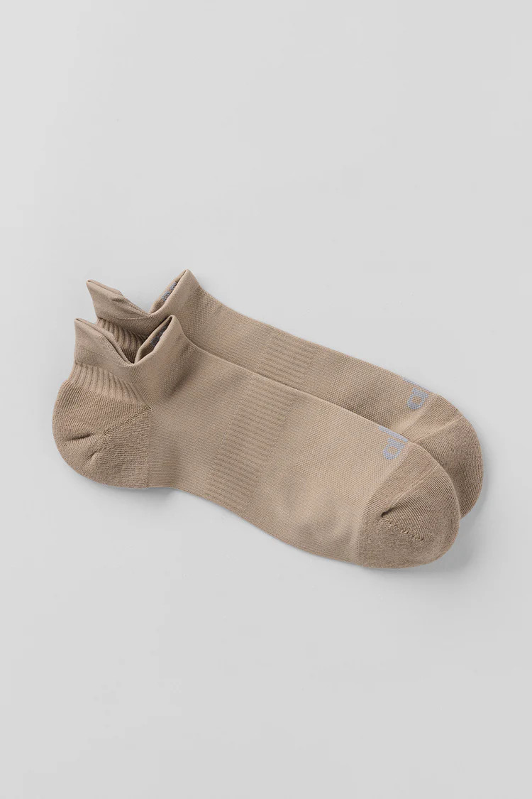 Unisex Performance Tab Sock | Alo Yoga (US)