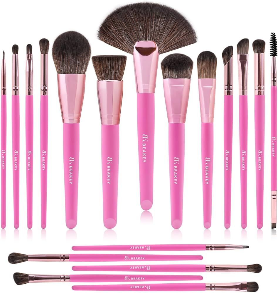 BEAKEY Makeup Brush Set, 18Pcs Tap Paw Makeup Brushes High End Professional for Perfect Foundatio... | Amazon (US)