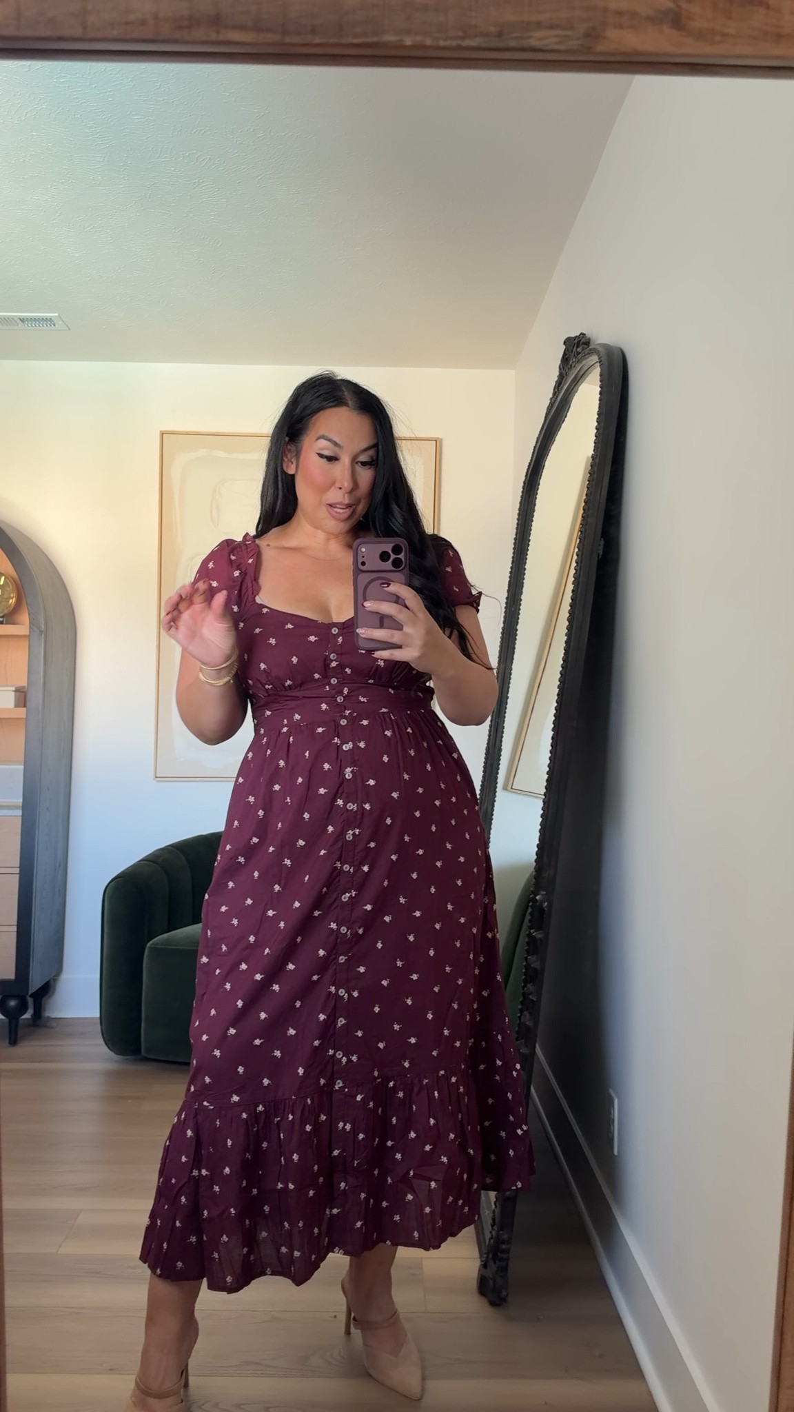 If you're looking for the perfect fall family photo dress, this one is it! Soft belly friendly, has pockets, and is the cutest floral print!Wearing a large. Midsize, midsize fashion, fall, fall fashion, fall style, fall family photos, american eagle 

 #LTKSeasonal #LTKMidsize
