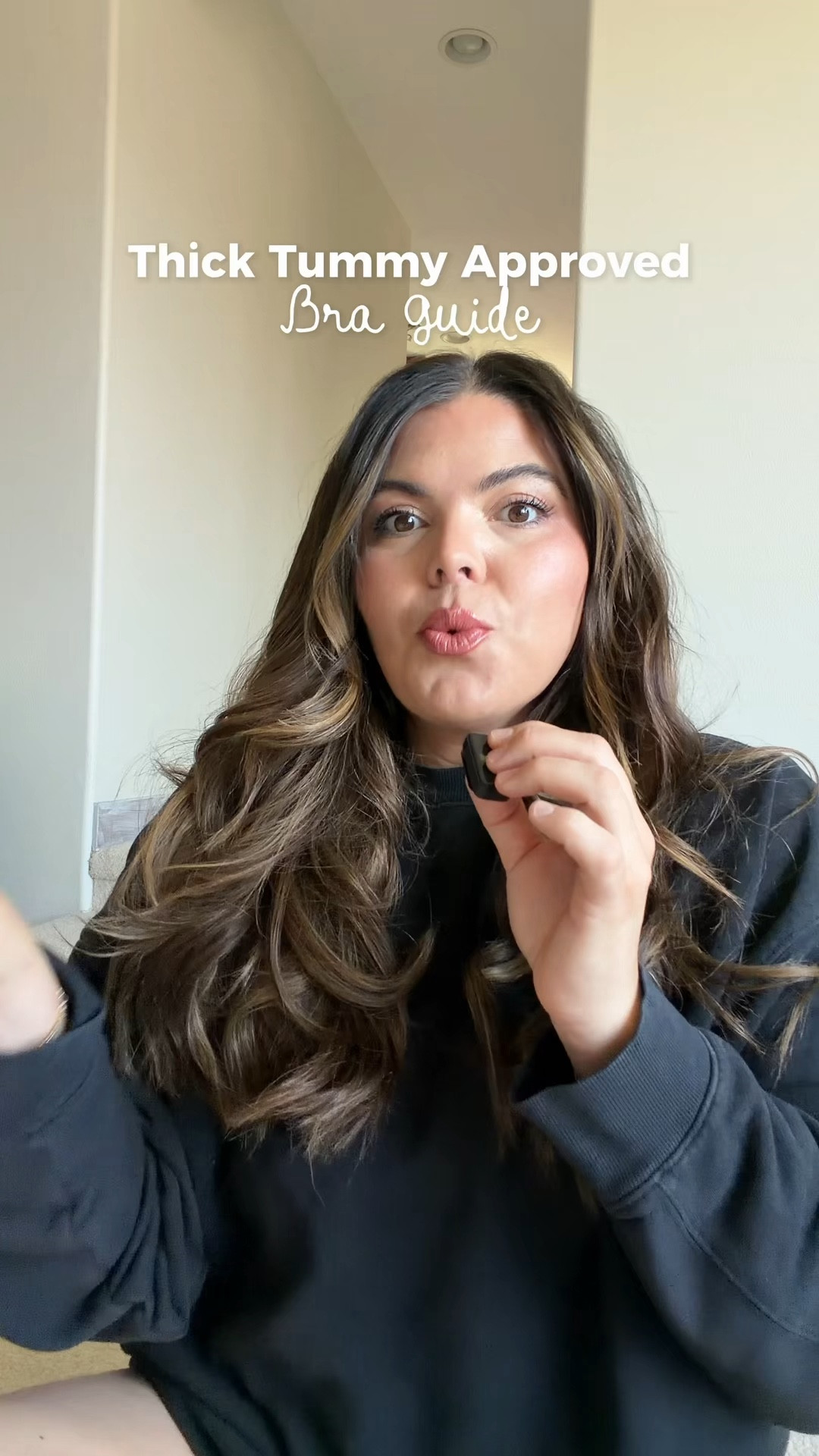 You all asked for this after my personal style video! These are all Bras behind (or should I say under) the outfits! ￼

Push-up bra, lightly lined bra, everyday bra! ￼