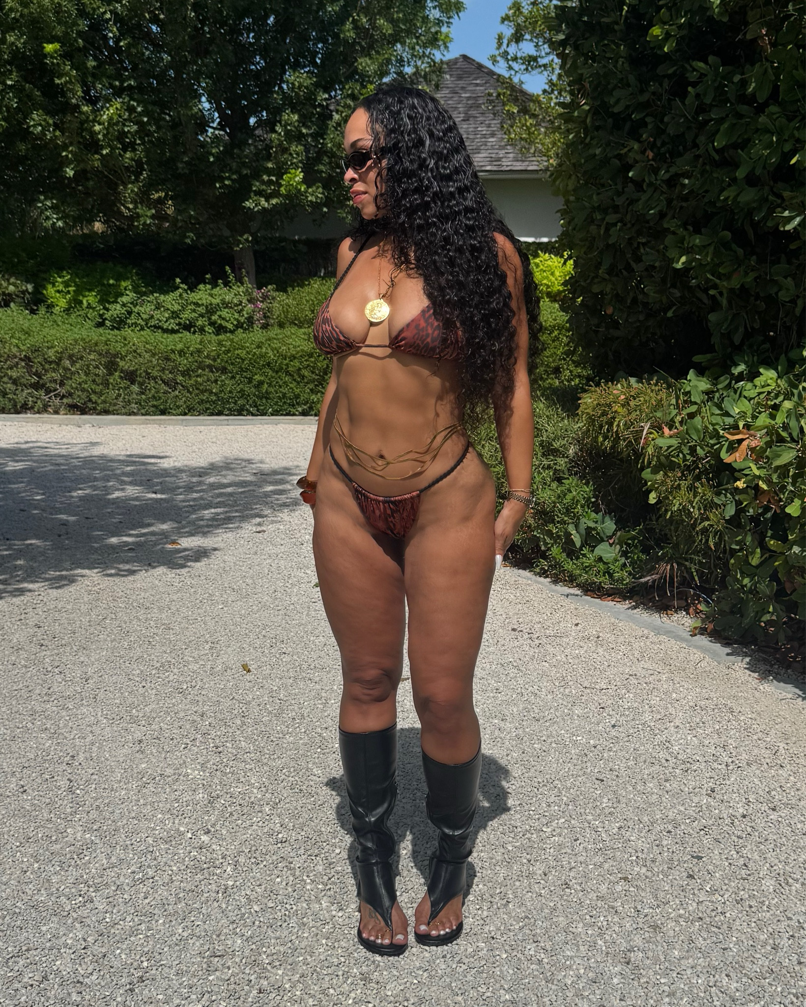 Love this Zara swim suit 