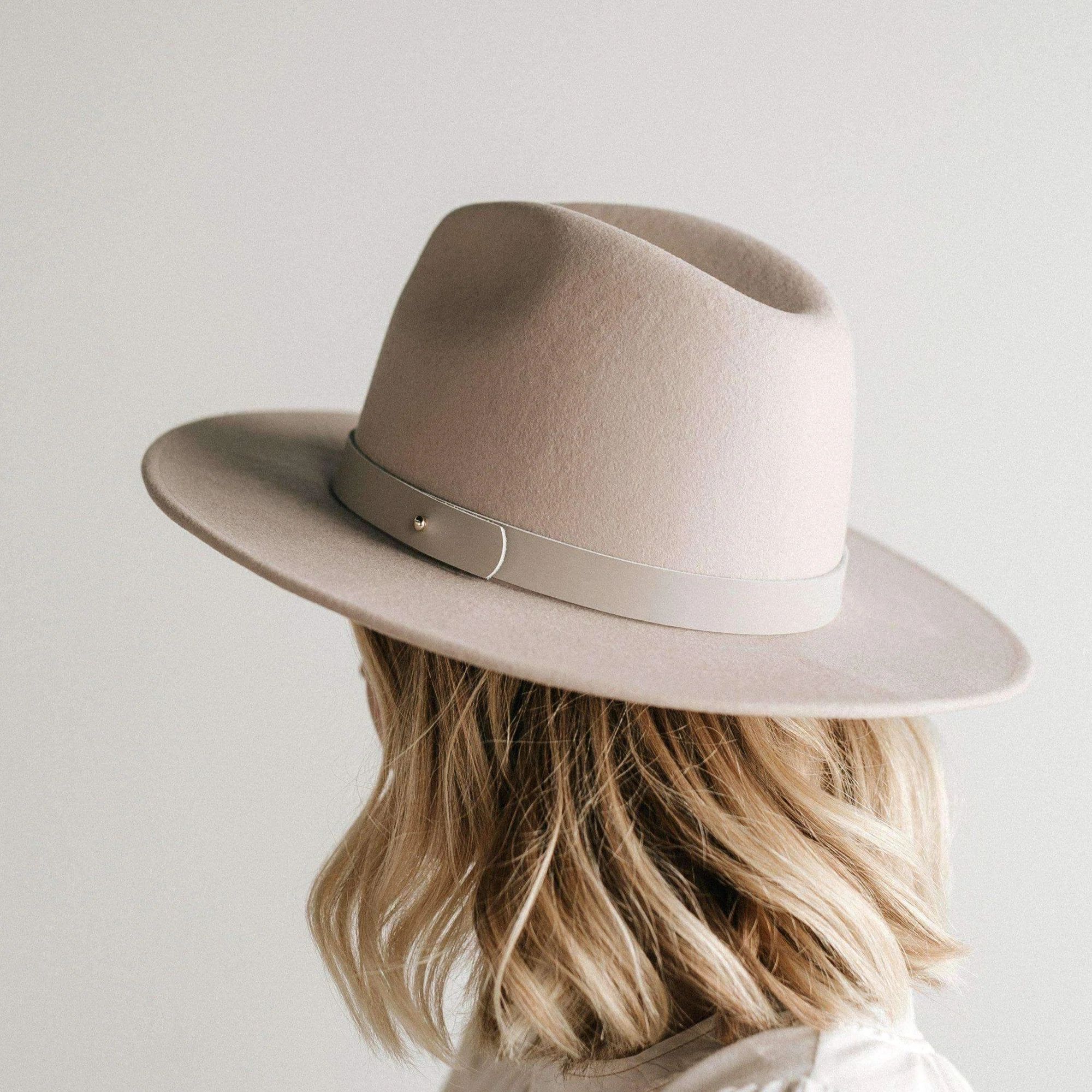 Wes Fedora - Ivory | Gigi Pip