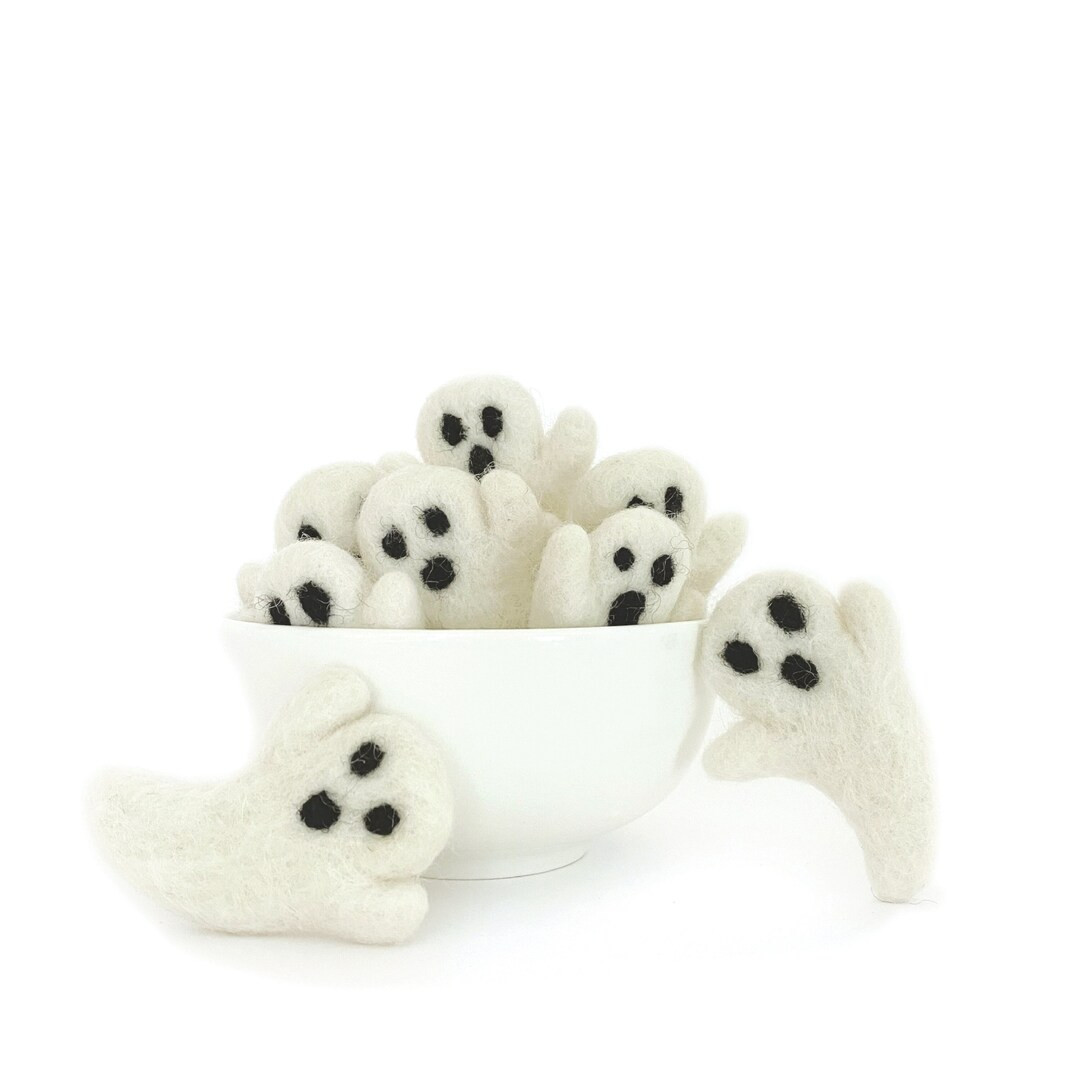 Felt Ghosts Set of 3 or 5 - Etsy | Etsy (US)