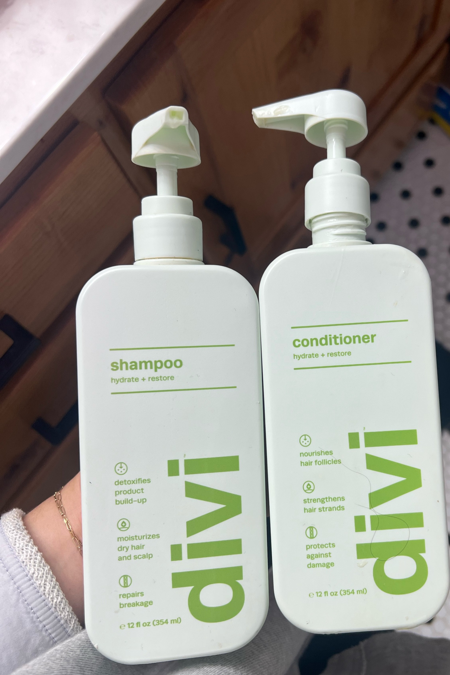 Favorite shampoo + conditioner for hair loss & healthy scalp!

#LTKSeasonal #LTKCon #LTKGiftGuide