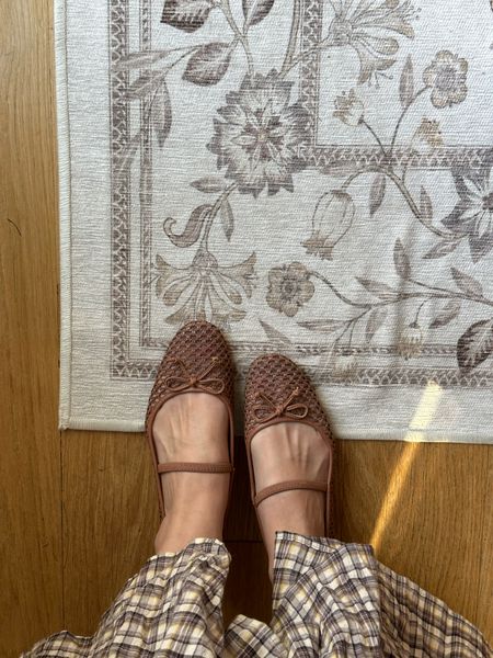 Love these dolce vita flats! Run true to size and this Ruggable rug is on sale! 

#LTKFindsUnder100 #LTKWorkwear #LTKShoeCrush