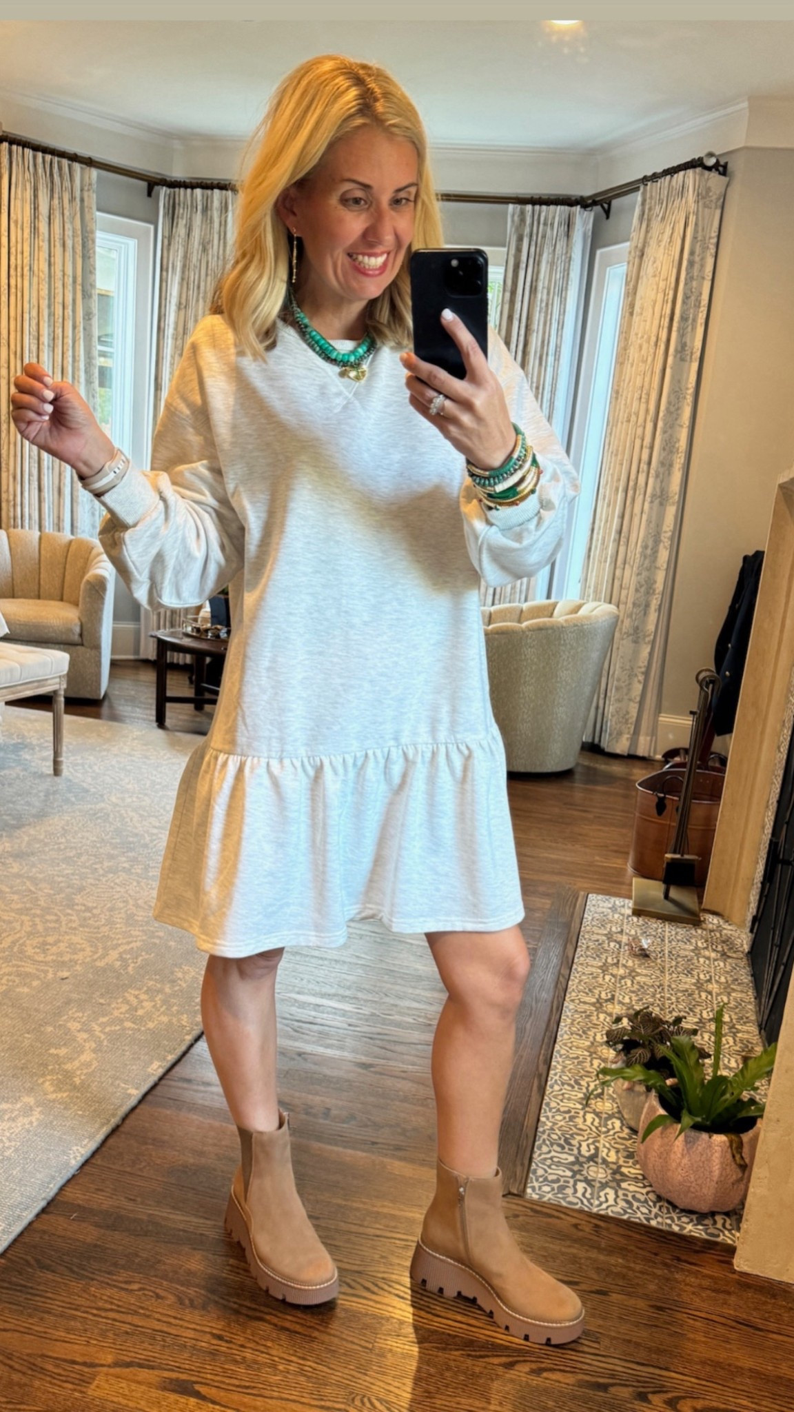 Such a good luck… And you’ll love the price. I’m in a small!


#LTKFindsUnder50 #LTKHoliday #LTKmomlife